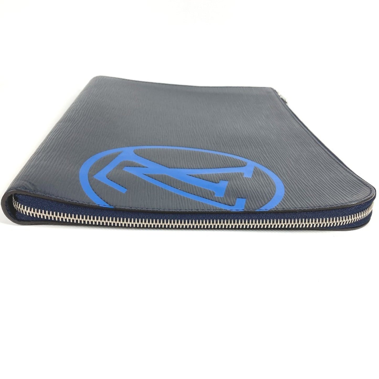 LOUIS VUITTON M68199 Epi Leather Pochette Jour GM. This GM bag features an L-shaped zipper and is a clutch in Leather. Available Blue Marine for men women.