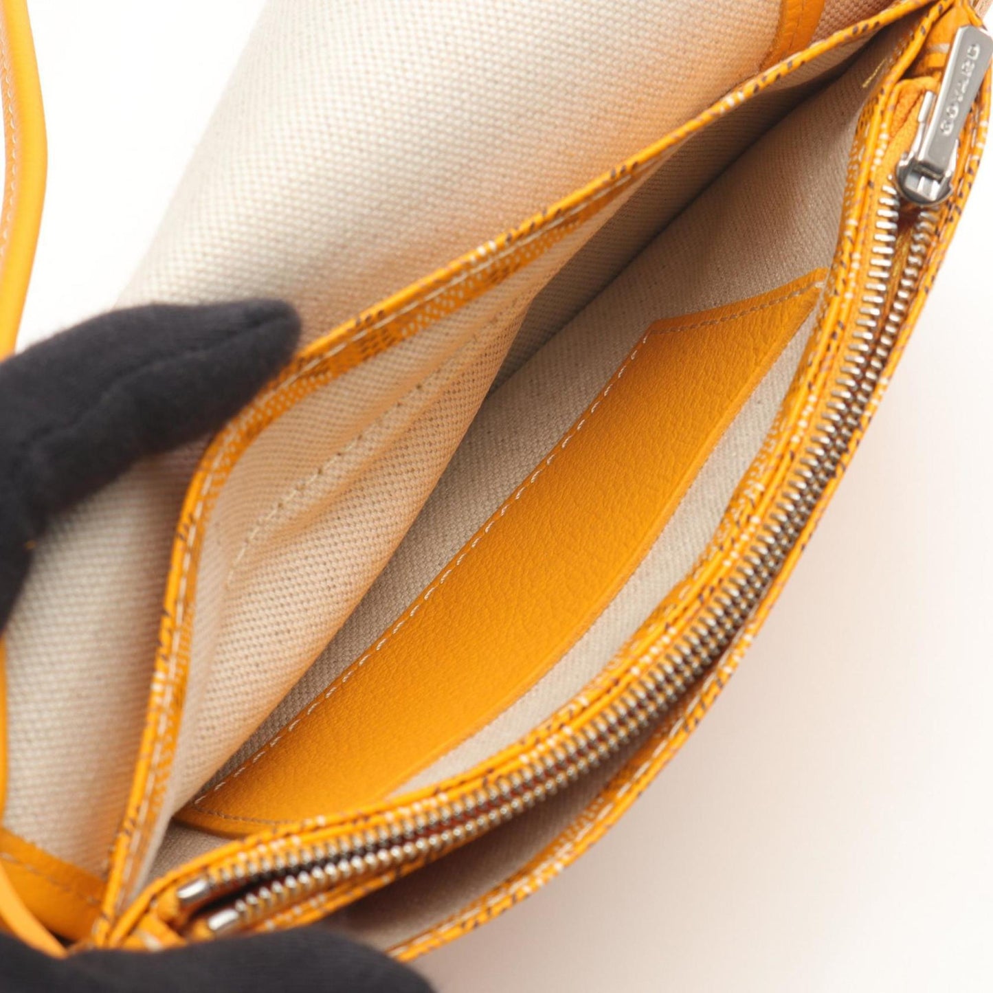 Goyard Plumet Pouch Wallet Shoulder Bag in Coated Canvas and Leather, Women's, Yellow Multicolor, PLUMETPMLTY50CL50P