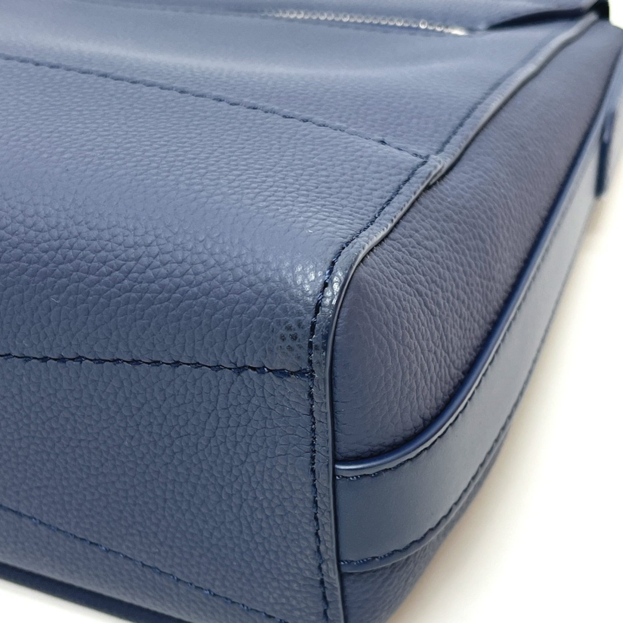 LOUIS VUITTON M23709 LV Aerogram Takeoff Messenger Bag, Handbag, Crossbody Shoulder Leather, Men's, Blue, Atlantic Like New — Like New