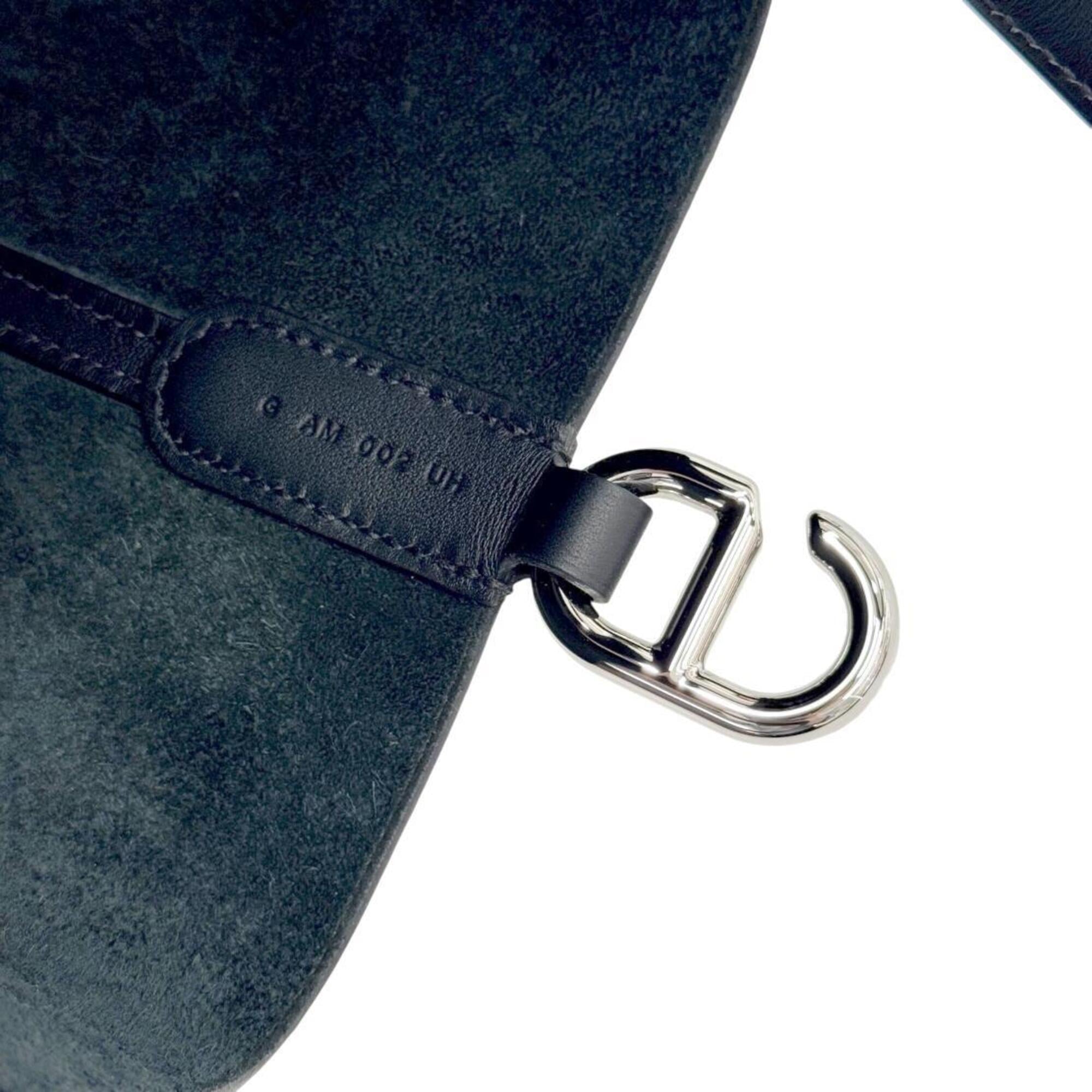 HERMES In the Loop 18 Taurillon Clemence Black G Stamp 2026 Women's Handbag — New - Store Return