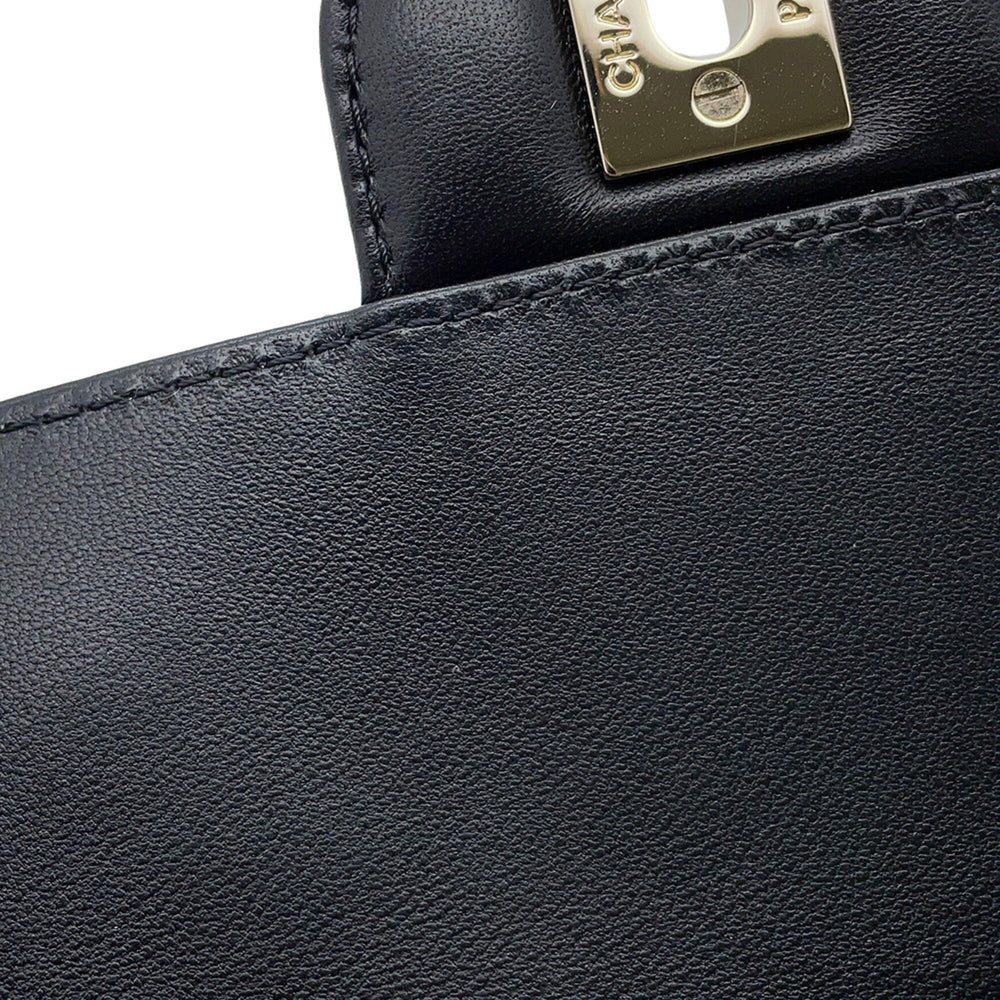 Chanel Chain Shoulder Bag Matelassé Coco Mark Heart Lambskin AS5764 CHANEL Black Handbag Women's — Like New