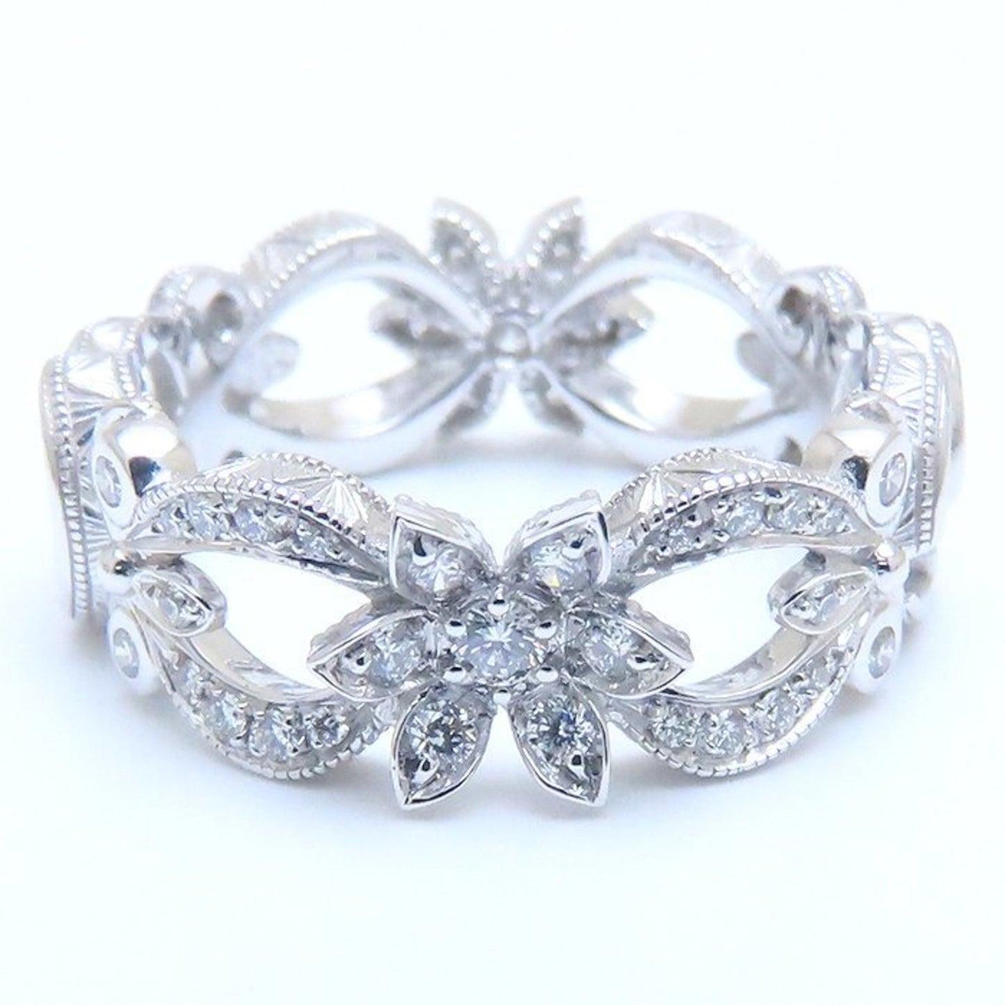 GUCCI Flora Ring, Diamond, #8, Flower Motif, 18K White Gold, Women's, 294308