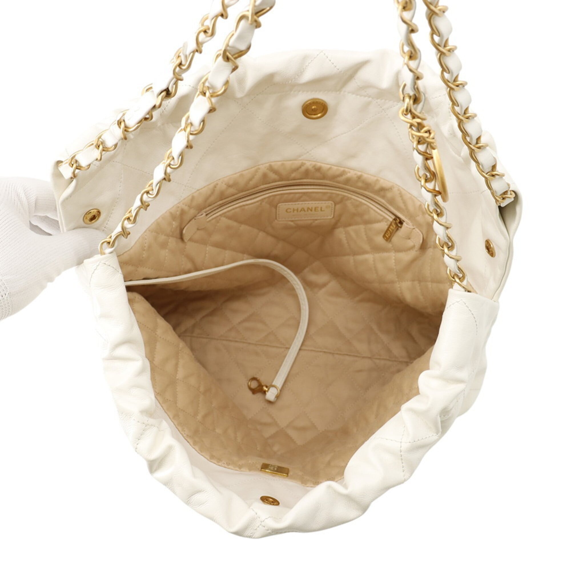 Chanel handbag CHANEL22 Matelassé Small Shiny Calf Leather AS3260 CHANEL White for women — Like New