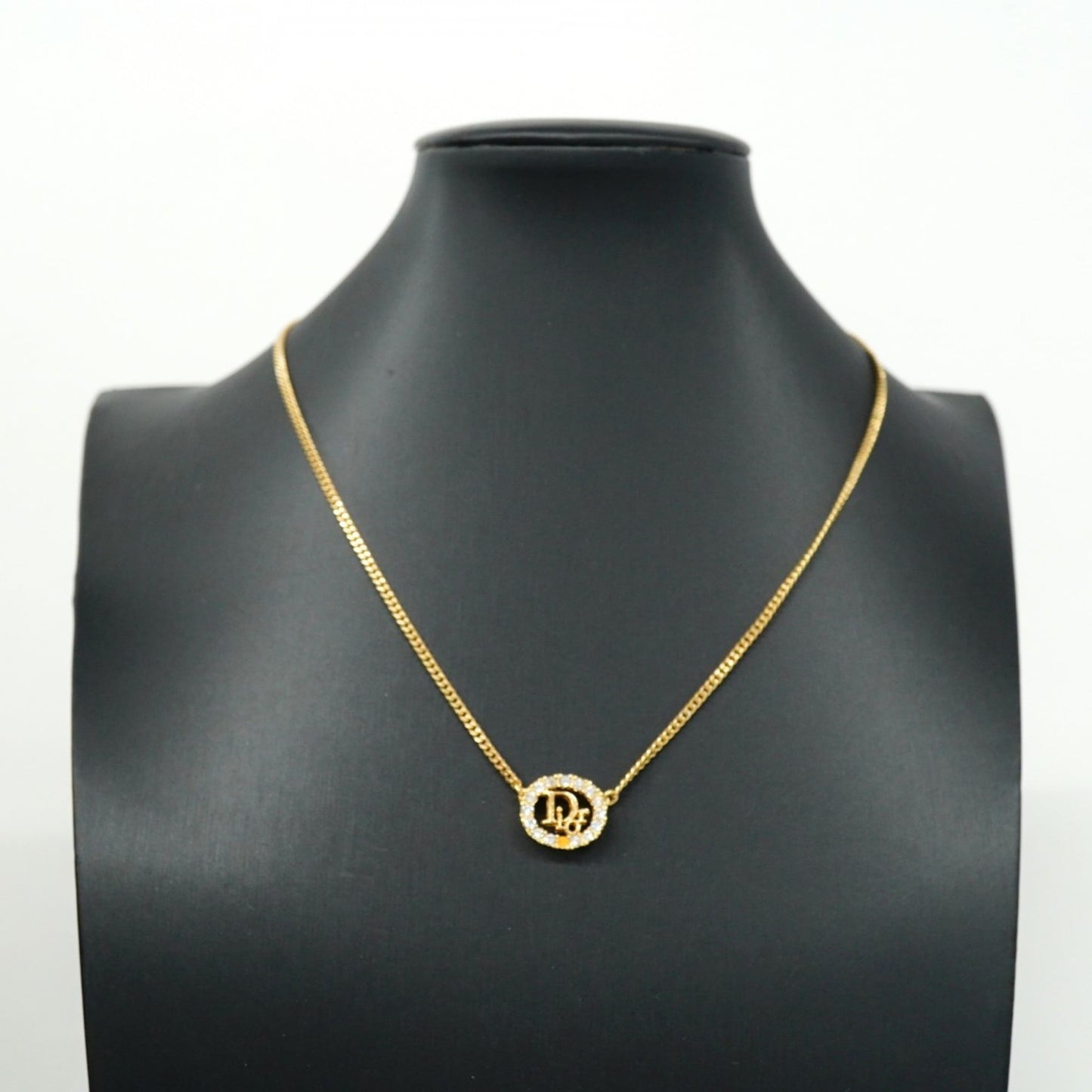 Christian Dior Oval Necklace with GP Plated Rhinestones in Gold for Women