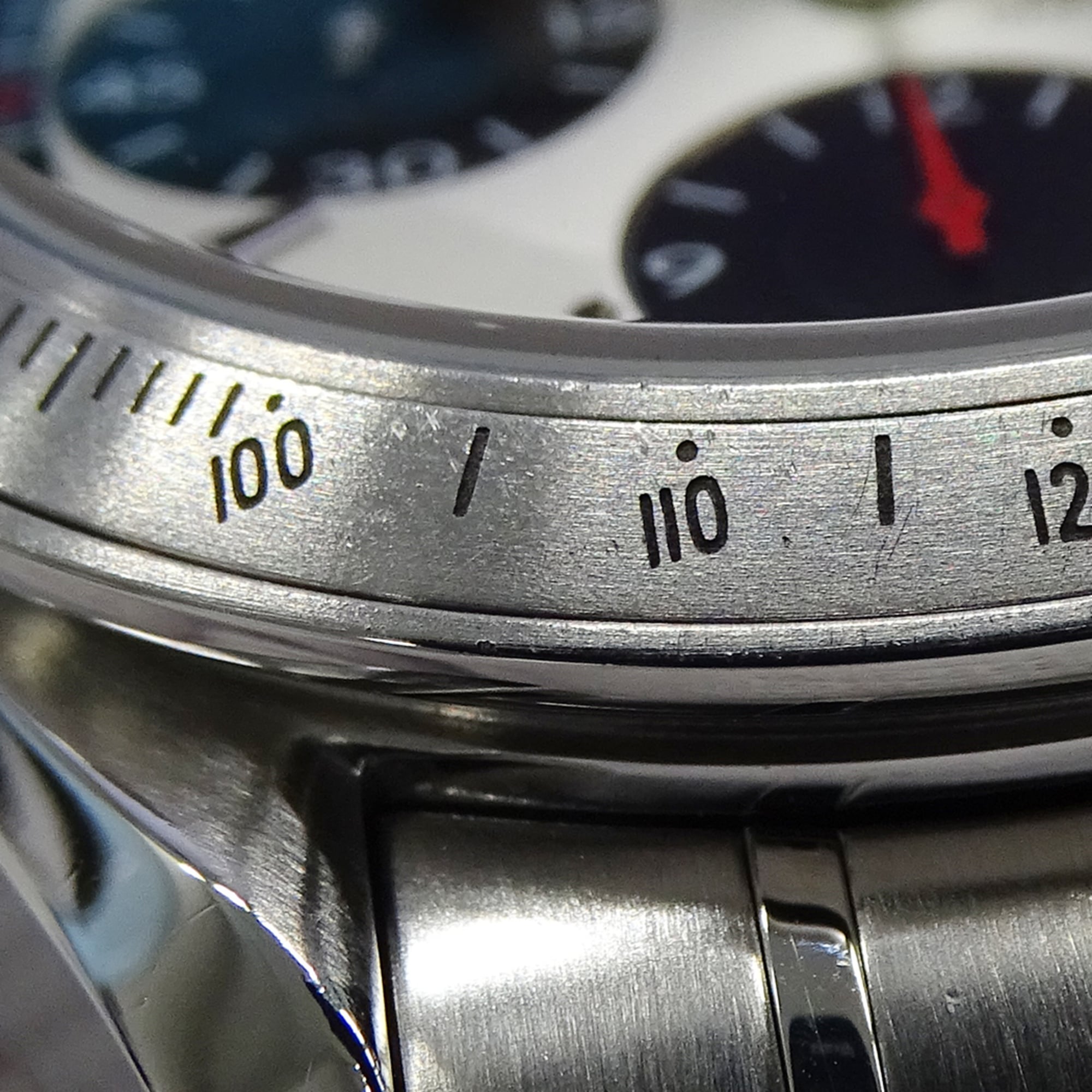 Omega Speedmaster 3211.31 Men's Watch, Brand Name, Date, Chronometer, Automatic, Stainless Steel (SS), Silver — Good