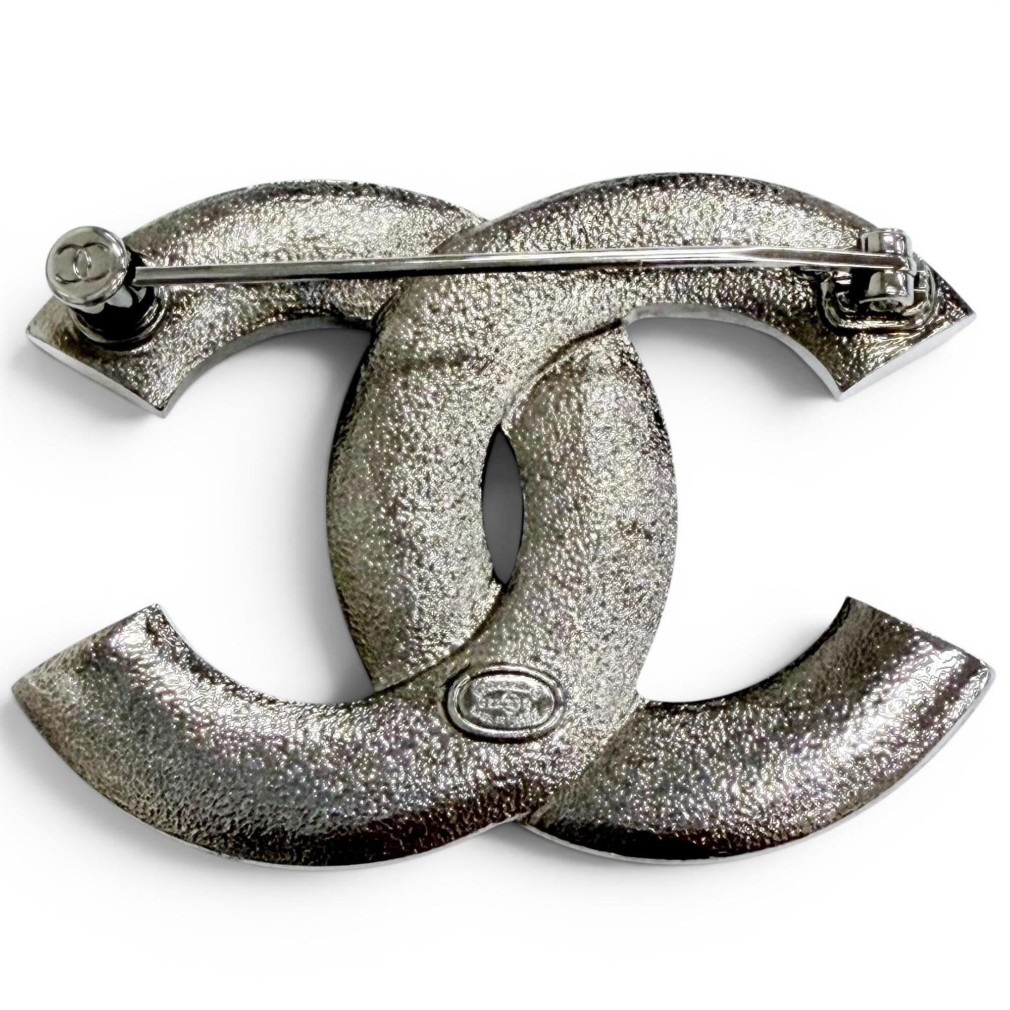 CHANEL C23B Coco Mark Rhinestone Gunmetal Brooch, Silver, Made in France, Women's, Comes with Box, Highly Recommended! — Like New
