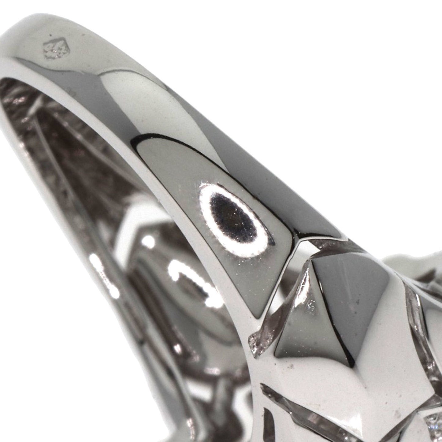 CHANEL Sur Signe du Lion Diamond Ring in 18K White Gold for Women