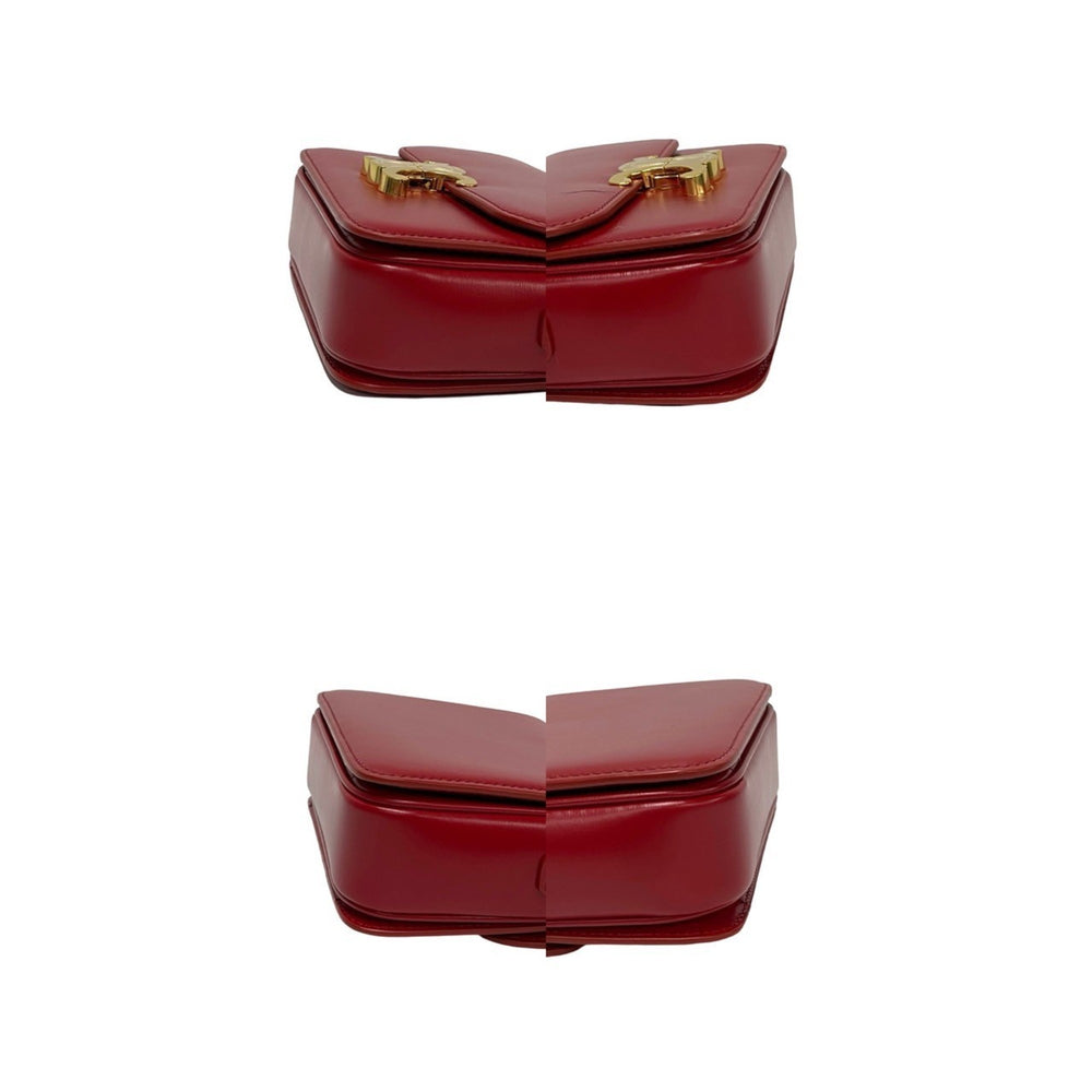 Unused, stored Celine Teen Triomphe logo hardware leather mini shoulder bag/pouch in red (23190) — Like New