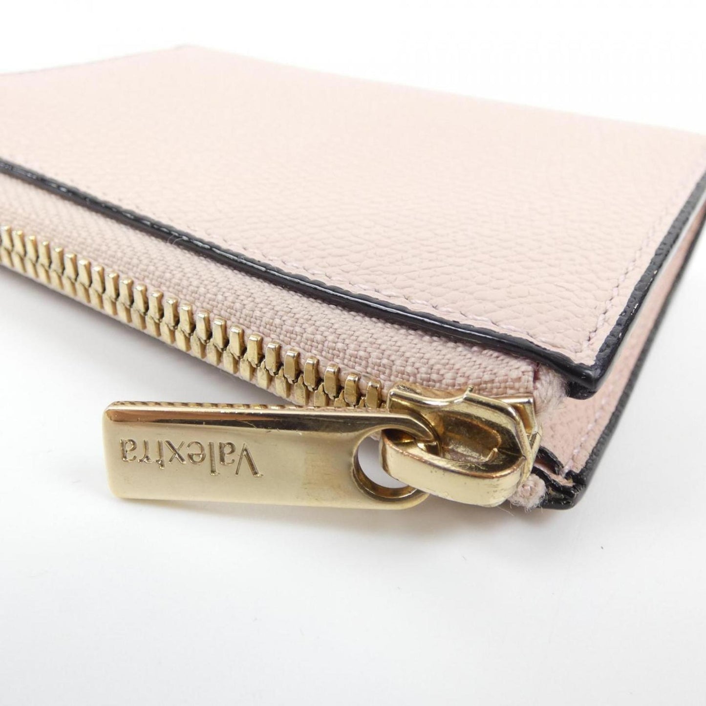 VALEXTRA Wallet