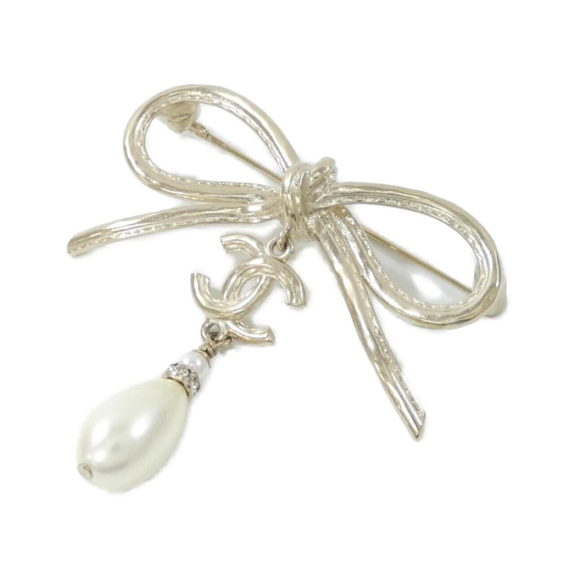 Chanel AB8392 Brooch