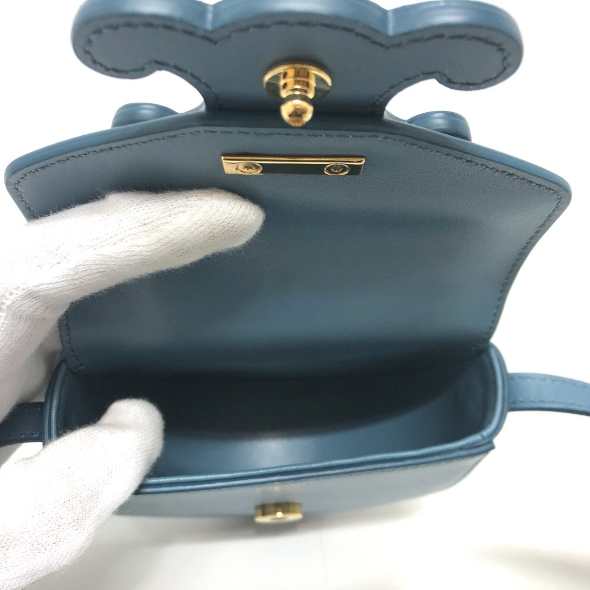 CELINE Triomphe Shoulder Bag blue — Like New
