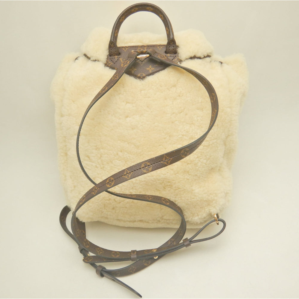 LOUIS VUITTON Monogram Shearling LV SKI Backpack 2024 Collection M23384 Cream Women's 254212 — Like New