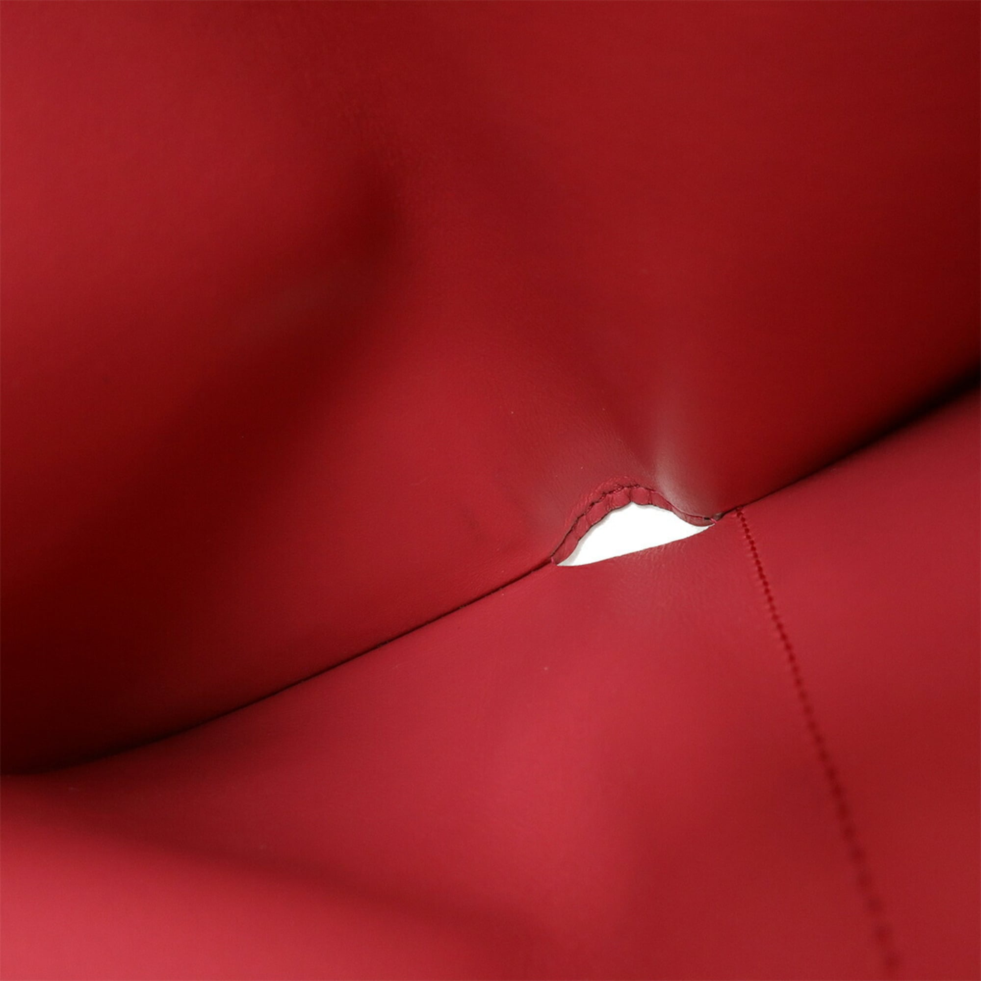 LOUIS VUITTON Portefeuille Capucines Compact Tri-fold Wallet in Taurillon Leather, Noir, Black, and Hot Pink, M62157