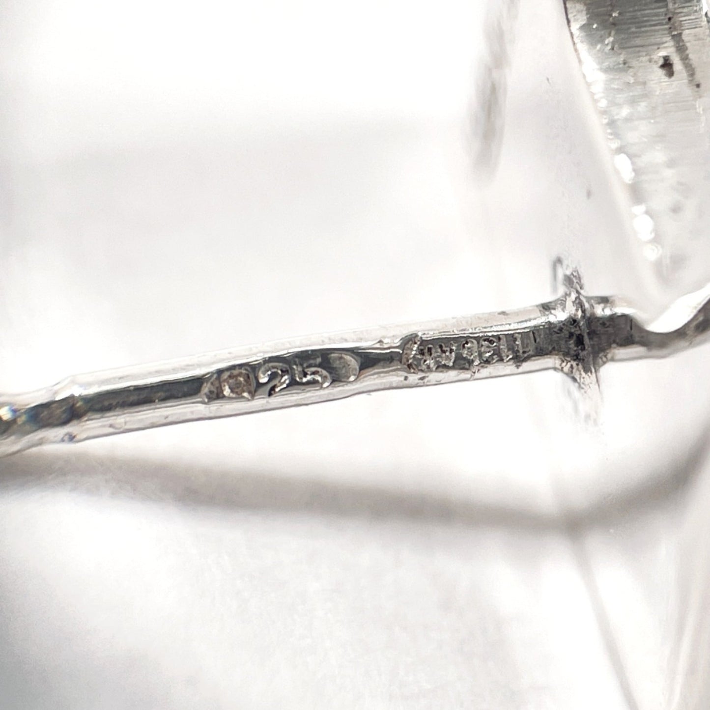 GUCCI G earrings in 925 silver, unisex