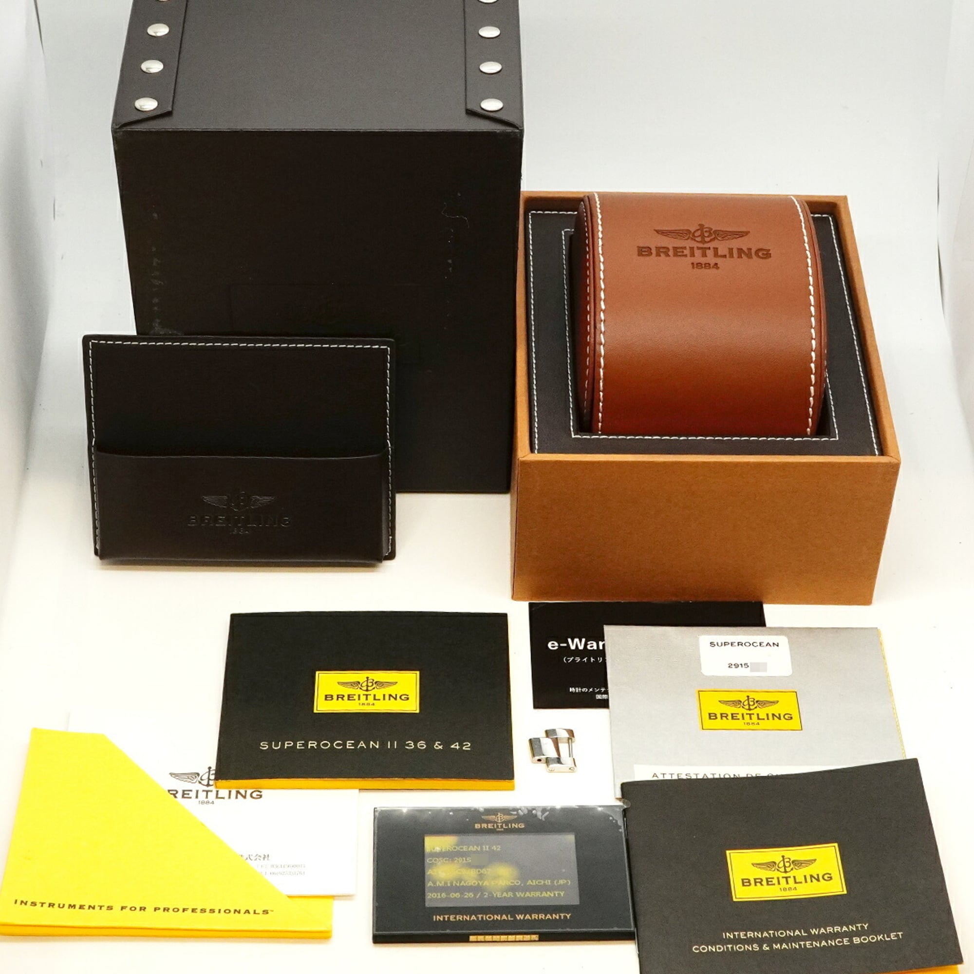 Breitling Superocean II A17365 Black Dial Men's Watch — Good