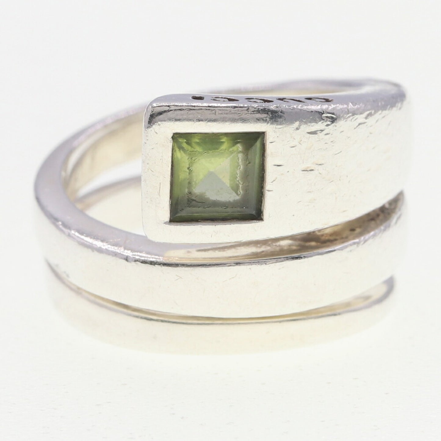 Gucci Spiral Ring in Sterling Silver (925) with Peridot and Green Stones, Size 8/US 4.5