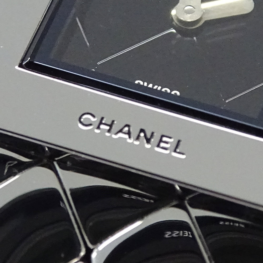 Chanel women's watch, brand name, Matelassé, quartz, stainless steel (SS), H0009, silver, black, square — Good