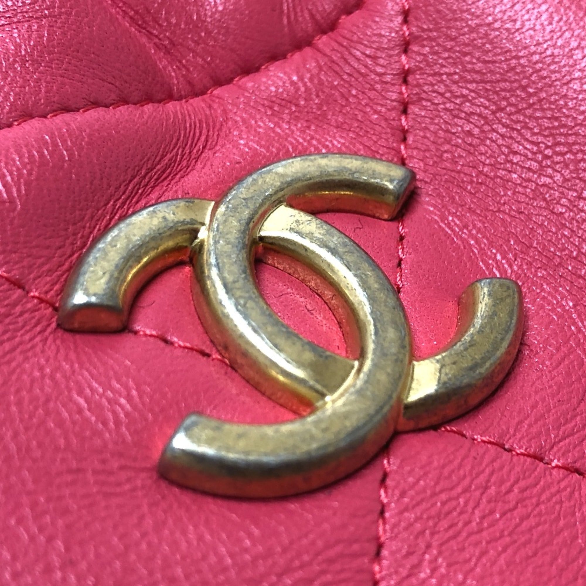 Chanel Chain Hand Bag pink GoldHardware — Like New