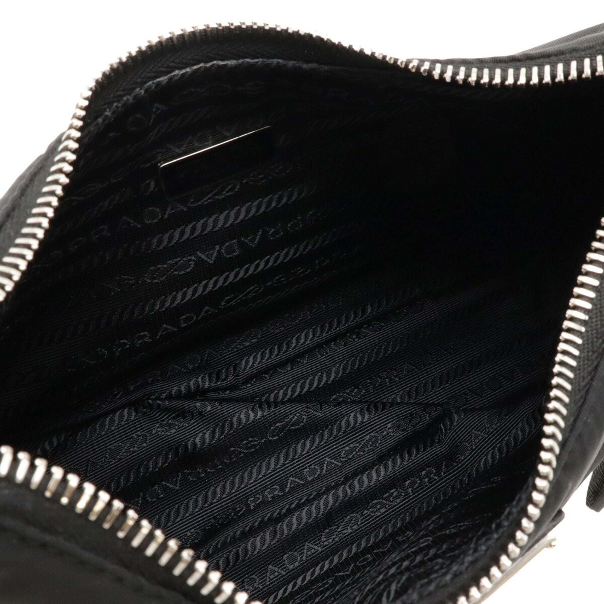 PRADA Triangle Re-Edition 2005 Shoulder Bag in Nylon (Black) 1BH204