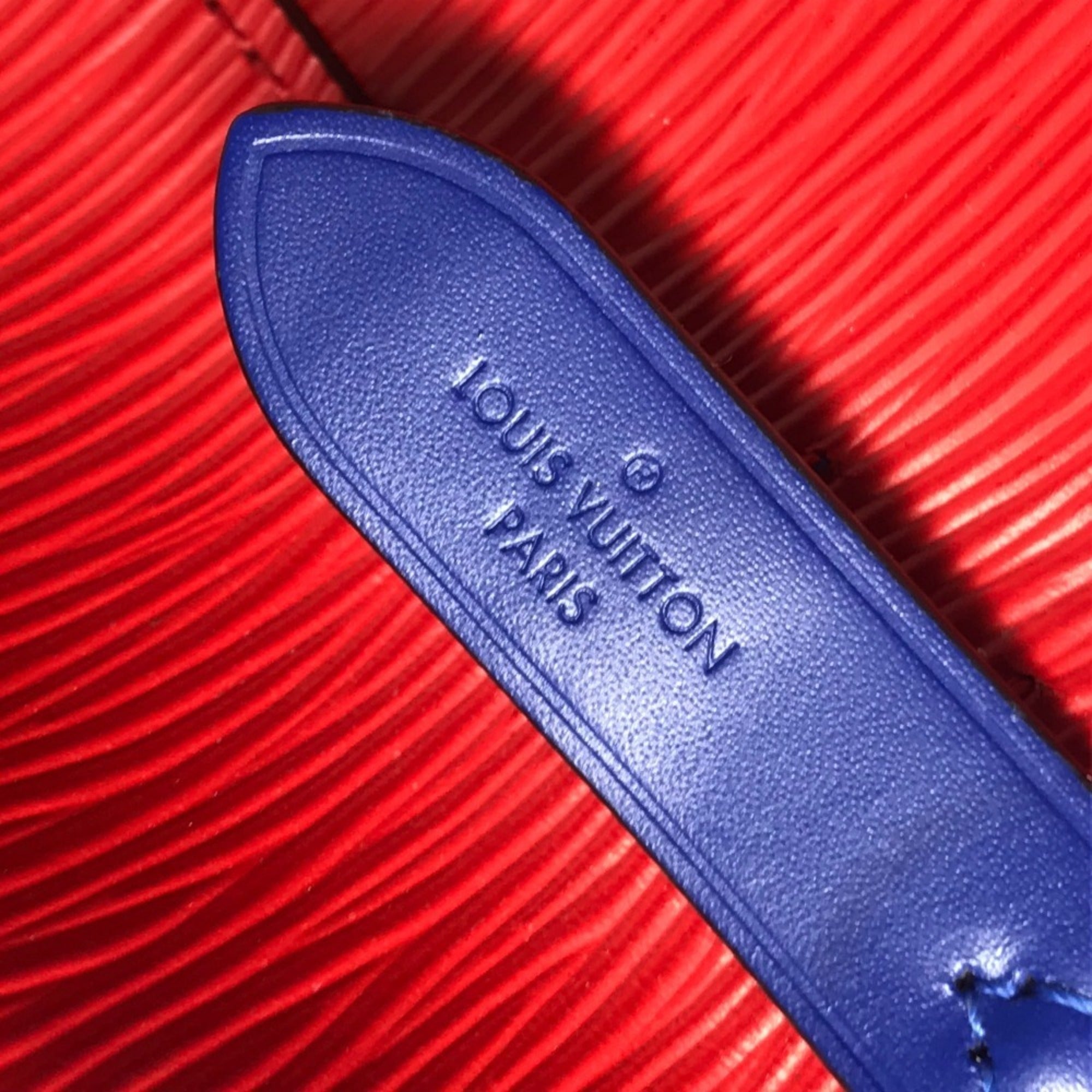 LOUIS VUITTON M54365 Epi NeoNoe Bicolor Bucket Bag, Shoulder 2-Way Handbag, Leather, Women's, Coquelicot Red — Like New