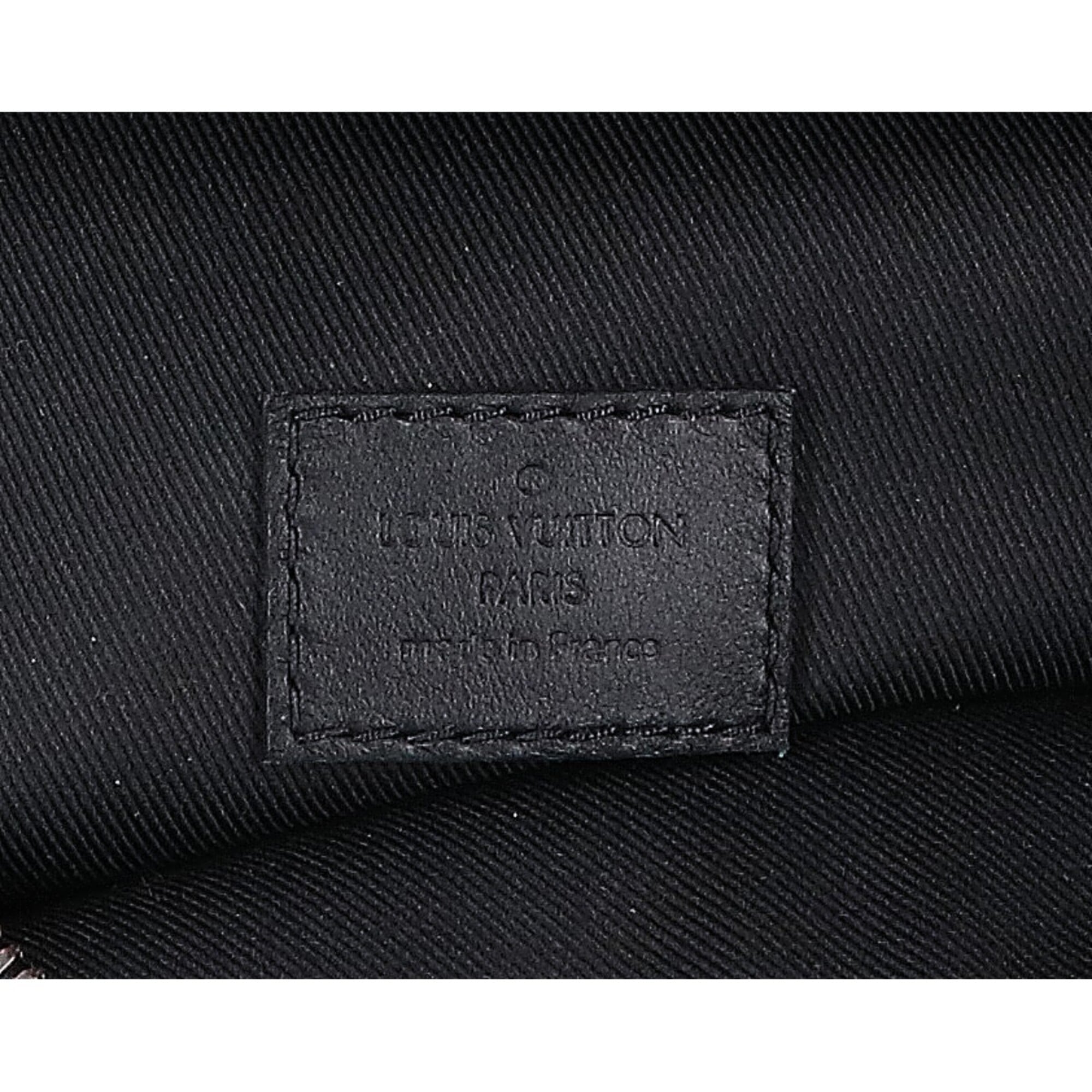 LOUIS VUITTON M46035 Monogram Eclipse Discovery Bumbag PM Body Bag Men's — Like New