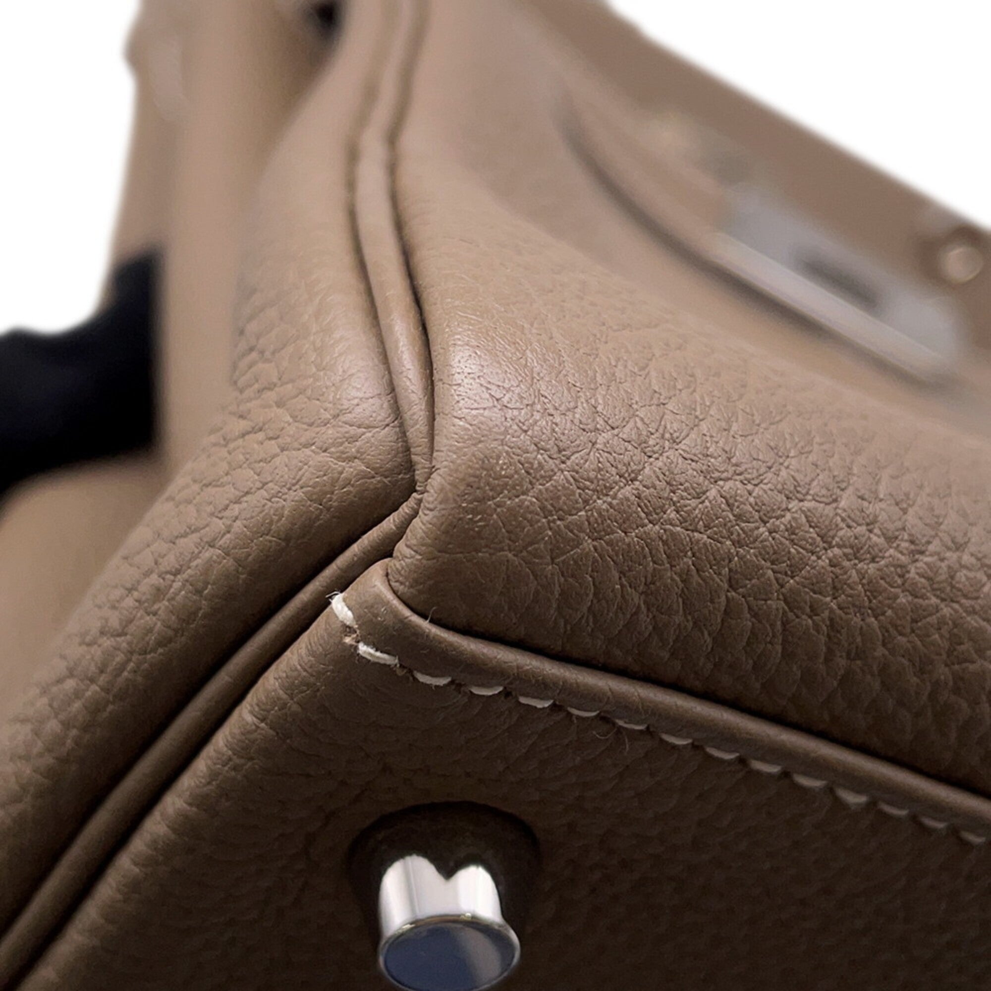 Hermes Kelly 28 Handbag, Inner Stitching, Etoupe Togo Leather, Z Stamp, 2-Way Shoulder Bag. Kelly, Women's Handbag. HERMES — Like New