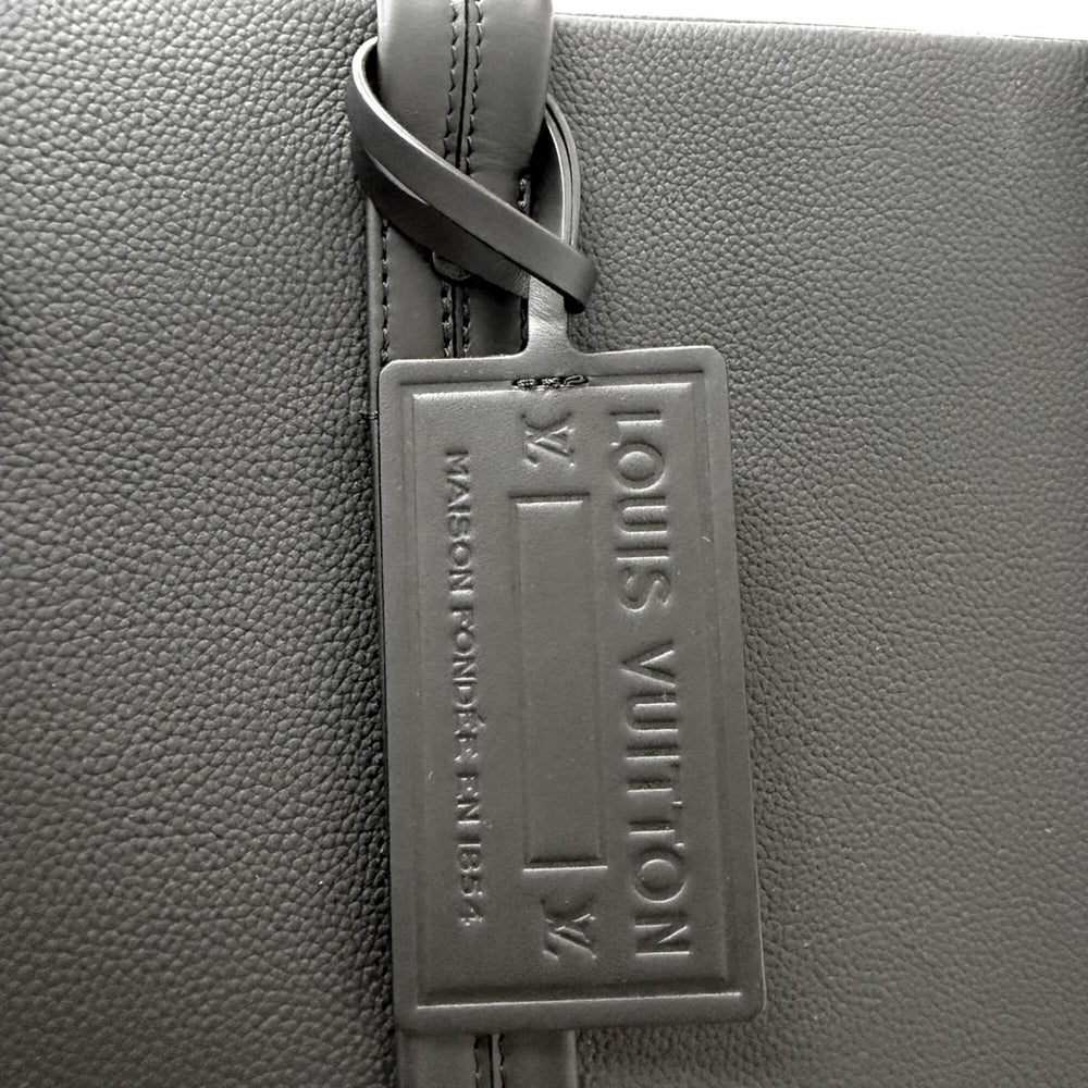 LOUIS VUITTON M57308 LV Aerogram Takeoff Leather Tote Bag, Black, Made in Spain, Men's, Comes with Box and Dust Fits A4 Size — Like New