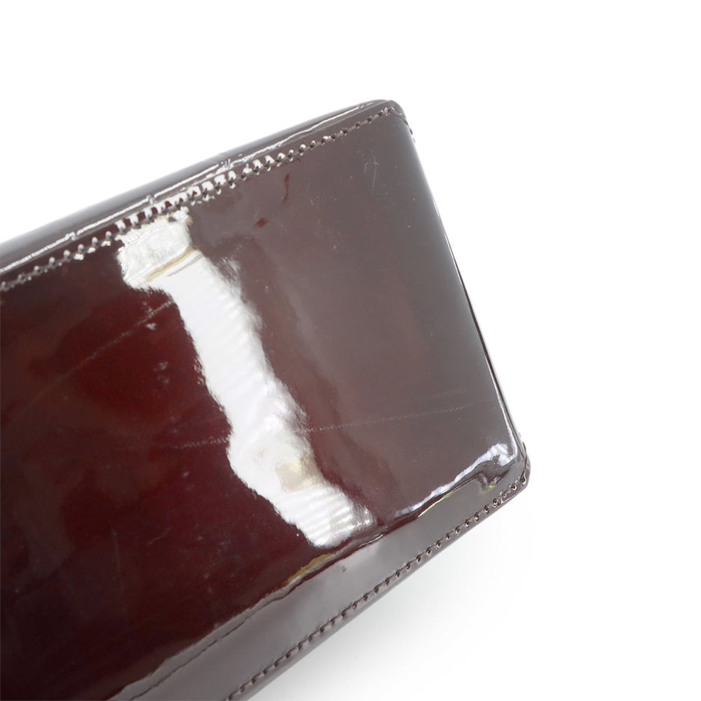 Louis Vuitton Wilshire PM Monogram Vernis Handbag Leather Amarante M93641 — New - Store Return