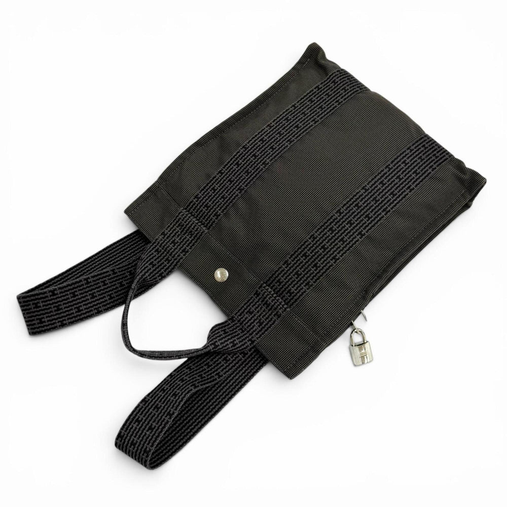 HERMES Hermes Herline Ad PM Canvas Backpack Daypack with Padlock, Gray, Made in France, Women's — Like New