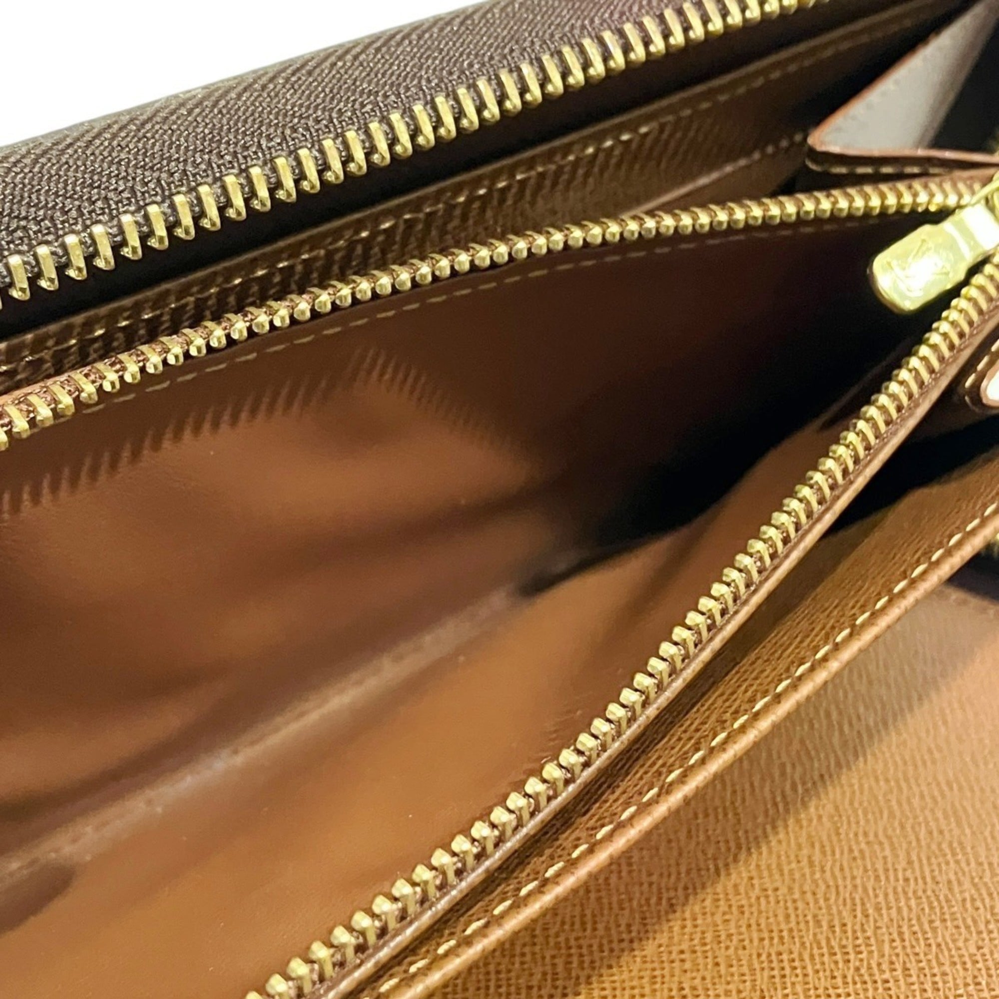 Louis Vuitton Zippy Organizer Monogram Long Wallet, Taal Fabric, M60002