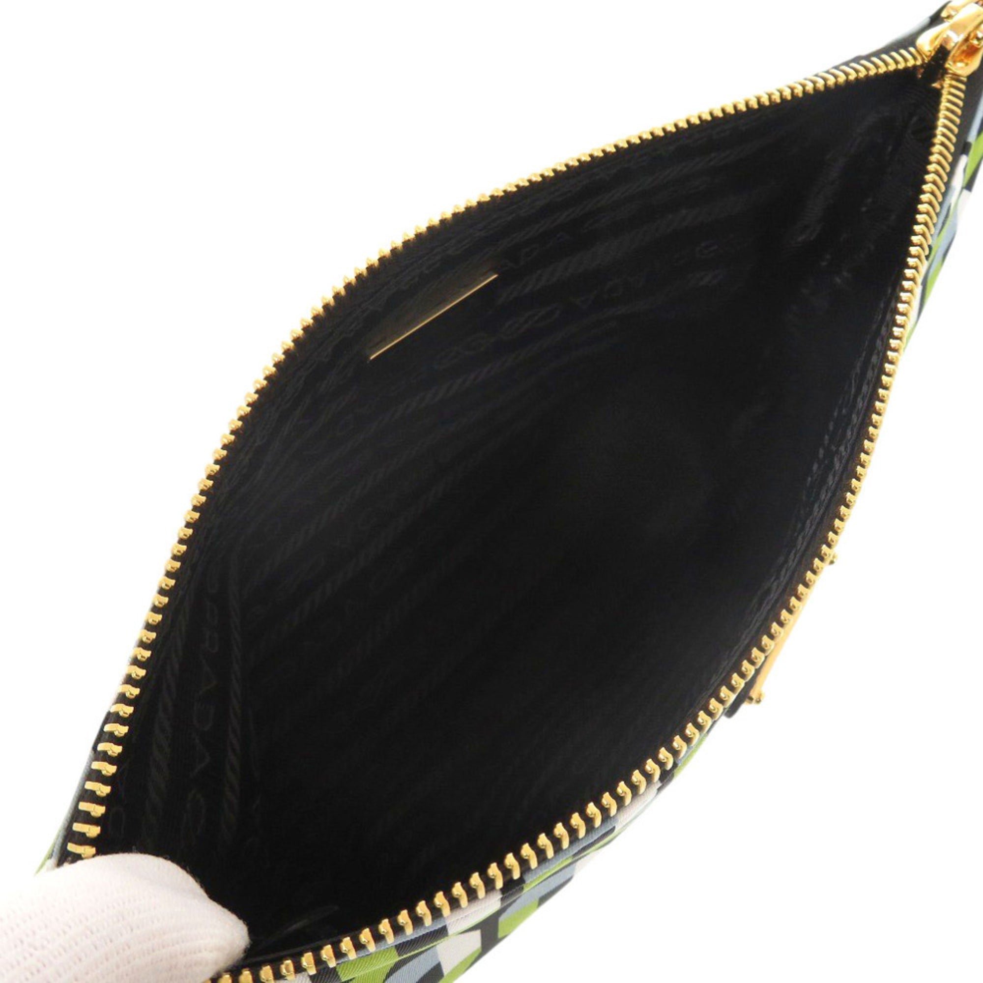 Like New Prada Nylon Green Handbag Pouch 1289PRADA — Like New