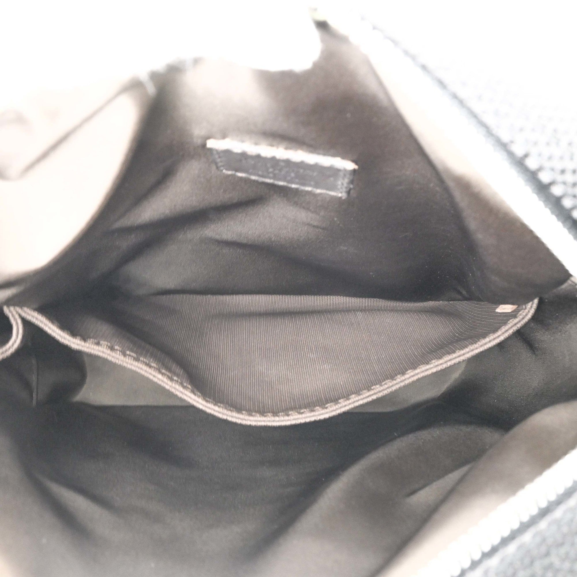 LOUIS VUITTON Damier Geant Citadin MM Shoulder Bag for Men, Black M93042 — Like New