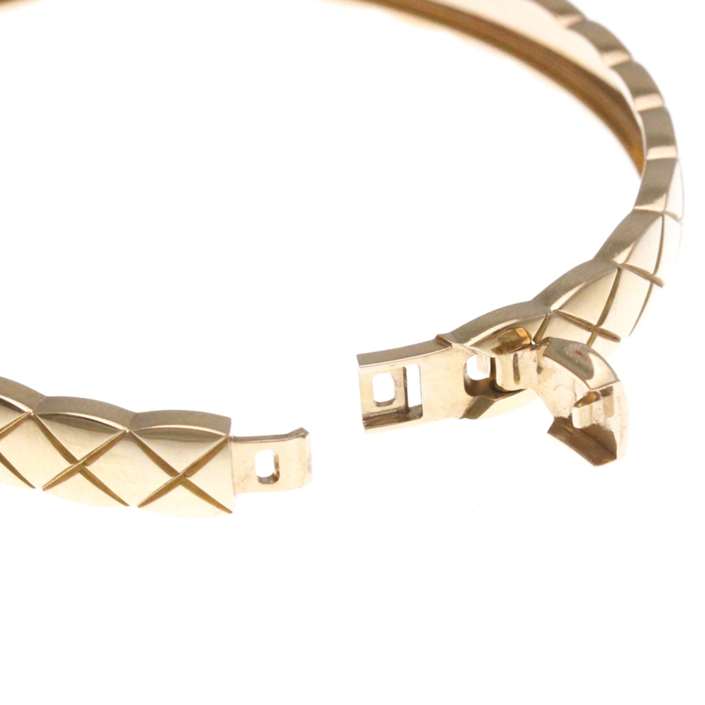 Chanel Coco Crush Bracelet Pink Gold (18K) No Stone Charm Bracelet Pink Gold