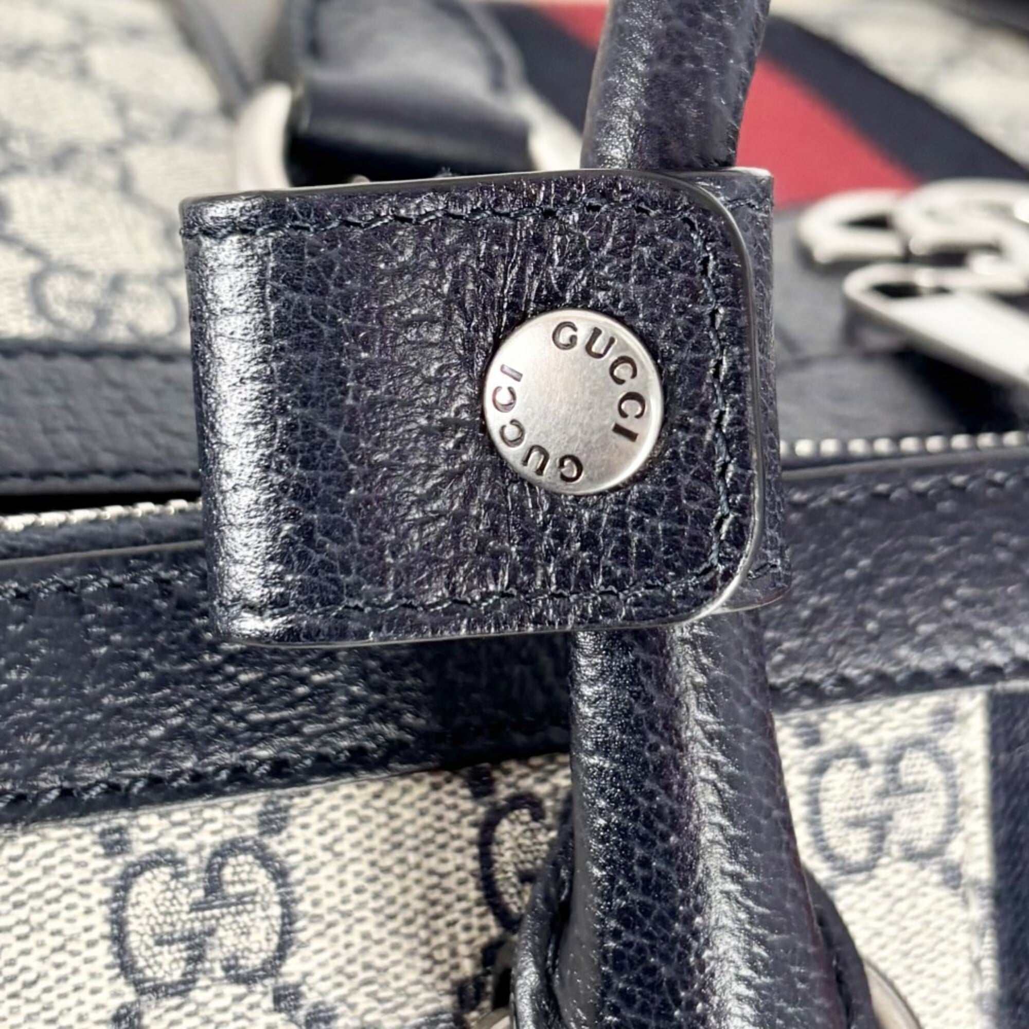 Gucci Boston Bag for Men and Women, Ophidia Medium Duffle Bag, Handbag, Shoulder Crossbody Travel GUCCI 724642, GG Supreme Canvas, Leather, Navy, Beige, Silver Hardware — Like New