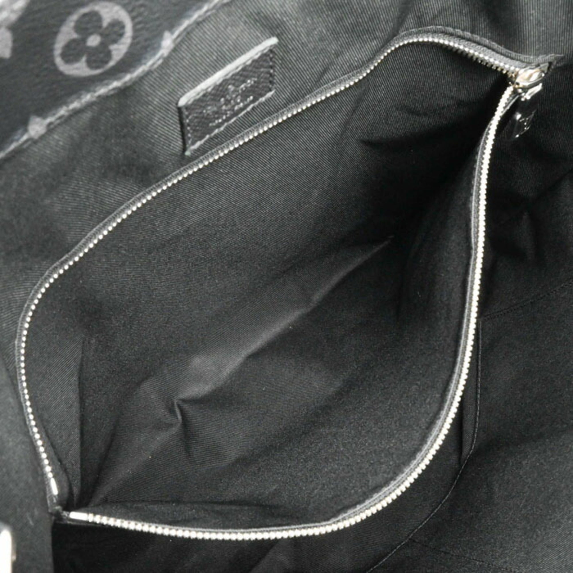 LOUIS VUITTON Louis Vuitton Taigarama Monogram City Tote Bag Handbag Noir M30431 — Like New