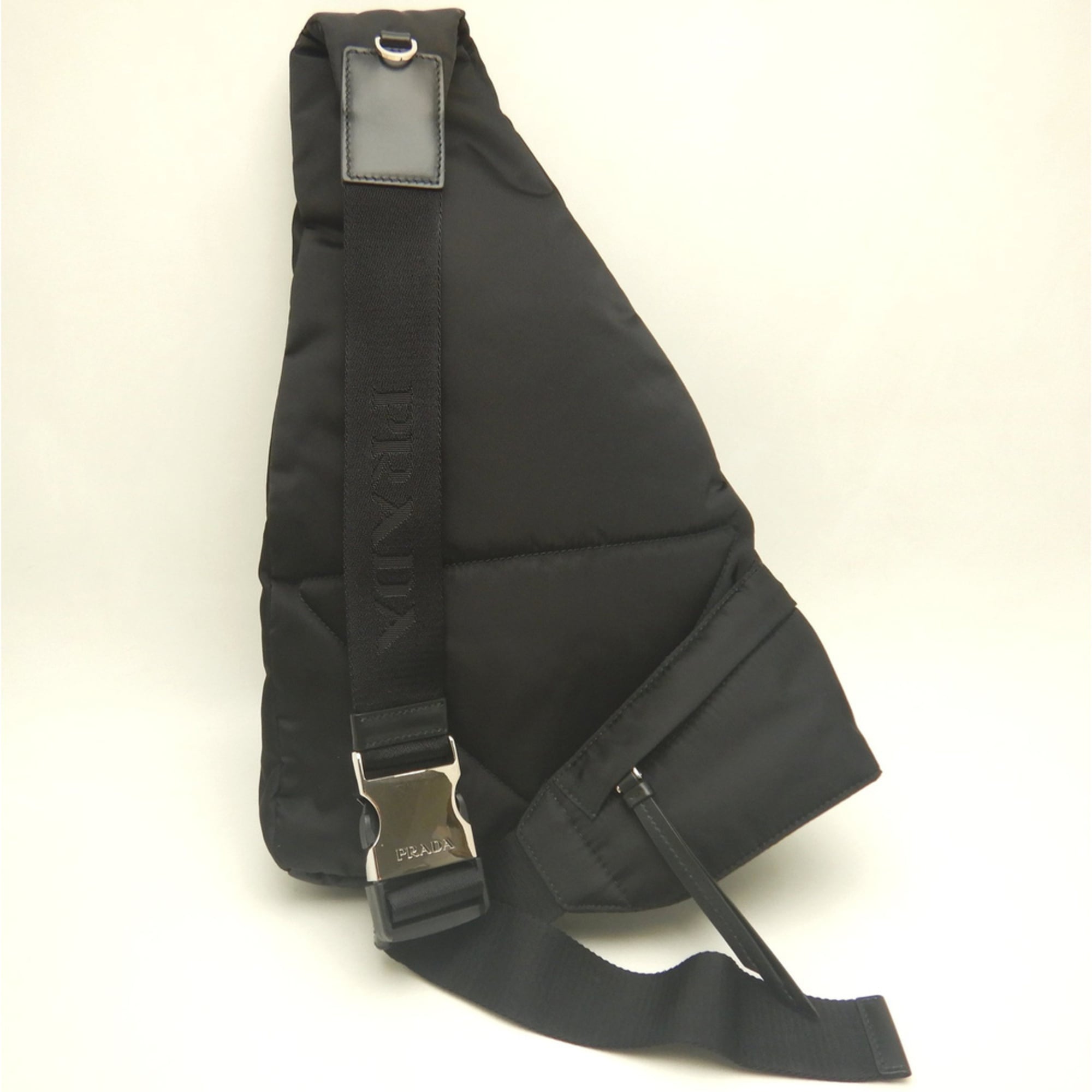 PRADA 2VZ092 Body Bag Re-Nylon NERO Men's 254107 — Like New