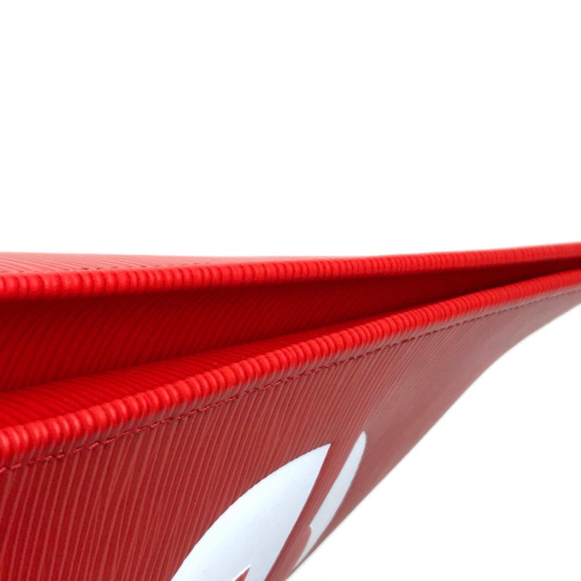 LOUIS VUITTON M67722 Louis Vuitton x Supreme Epi Leather Pochette Jour GM PO.JOUR SP EPI POCHETTE Clutch Bag in Leather, Red, for Men and Women — New - Store Return
