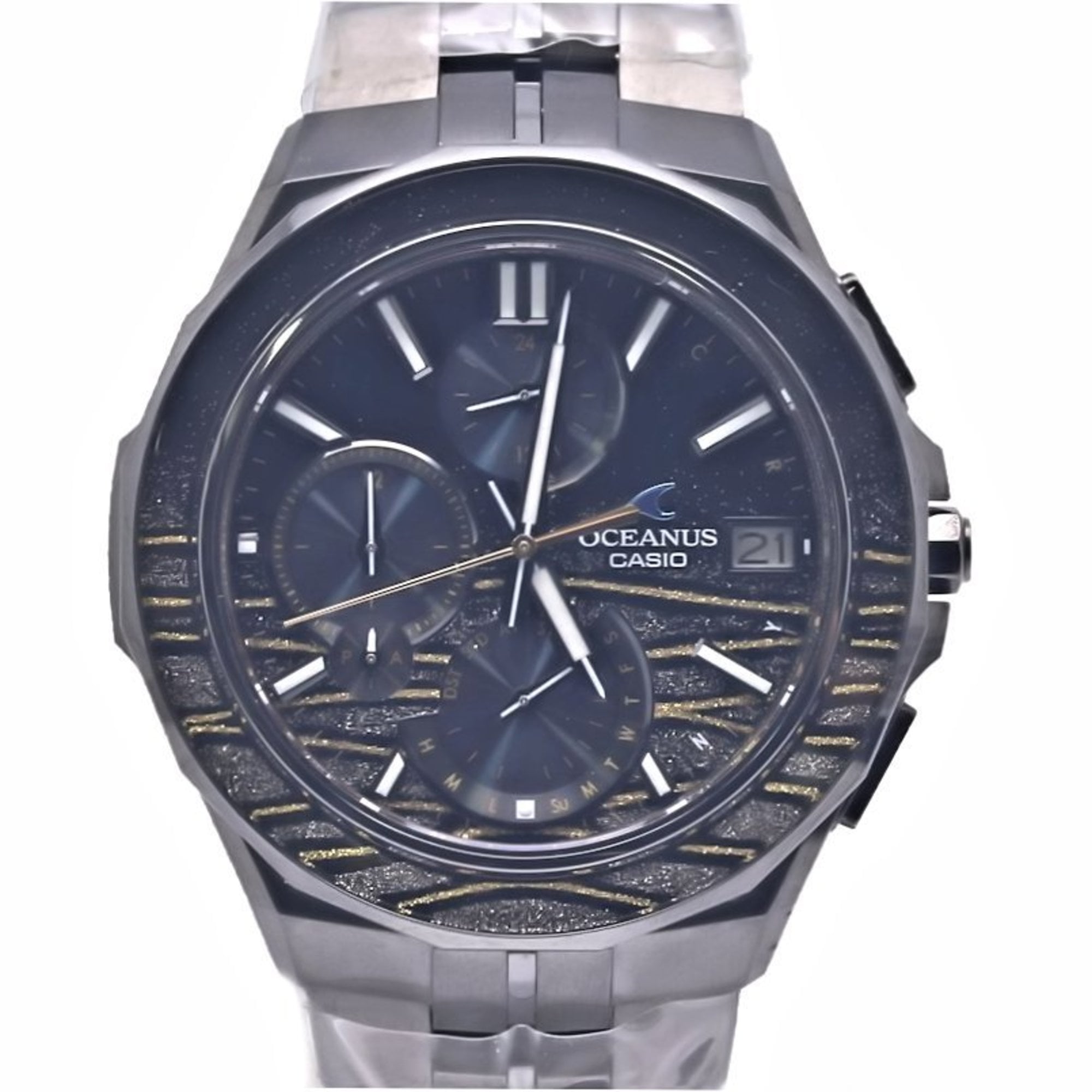 CASIO Oceanus Manta OCW-S5000MES-1AJR Men's Titanium Watch with Maki-Bokashi Gold Ripple Design (Limited Edition of 300) 40277 — Like New
