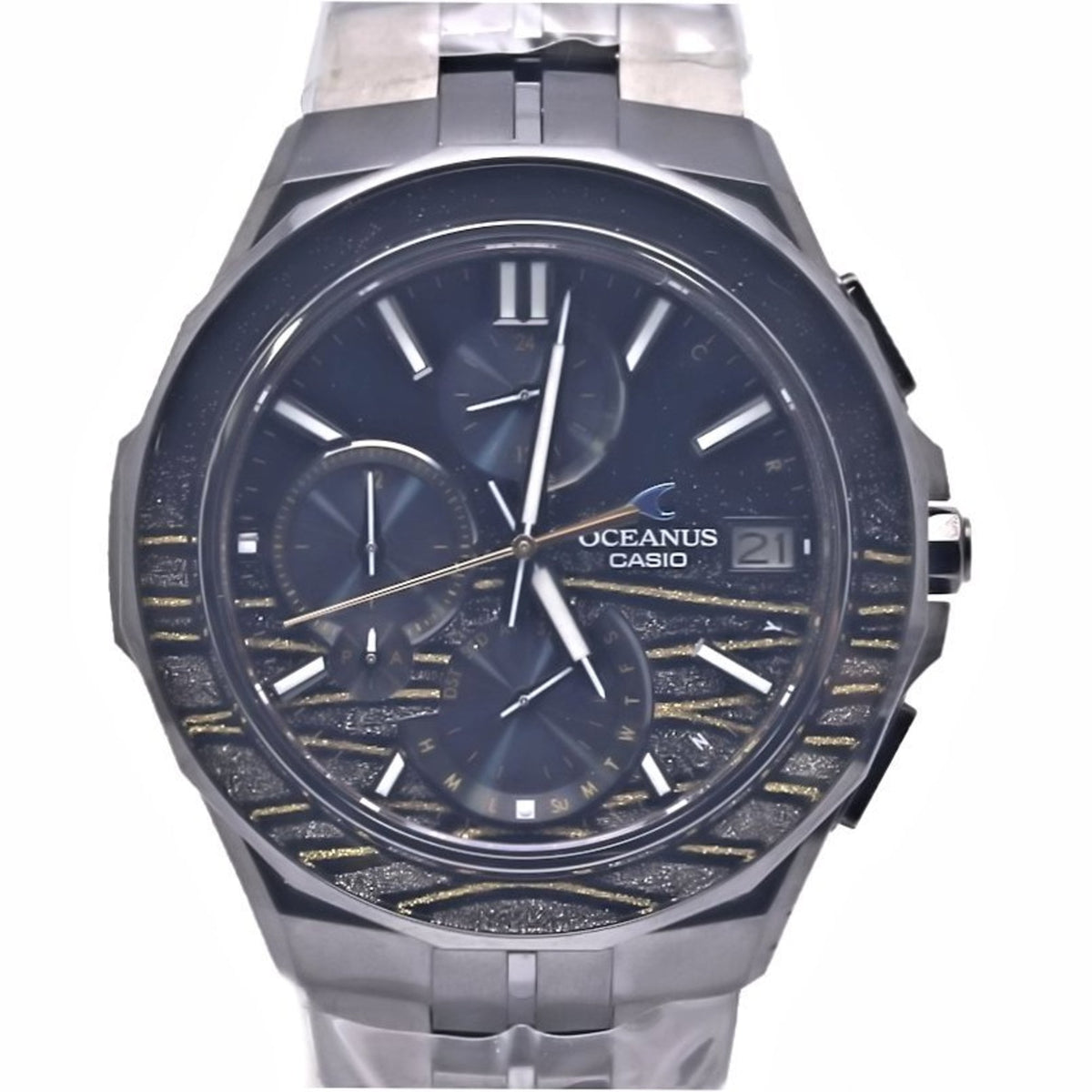 CASIO Oceanus Manta OCW-S5000MES-1AJR Men's Titanium Watch with Maki-Bokashi Gold Ripple Design (Limited Edition of 300) 40277 — Like New