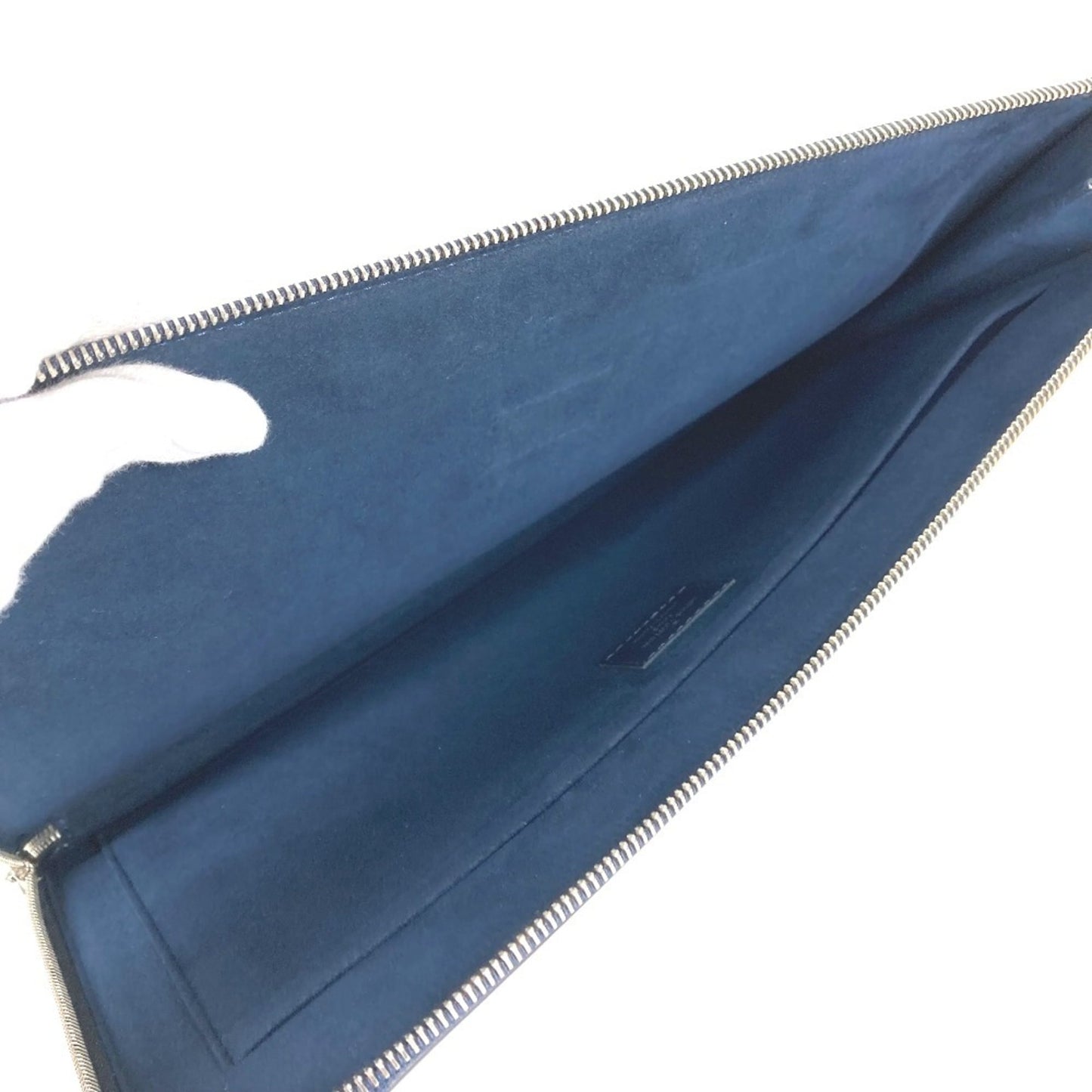 LOUIS VUITTON M68199 Epi Leather Pochette Jour GM. This GM bag features an L-shaped zipper and is a clutch in Leather. Available Blue Marine for men women.