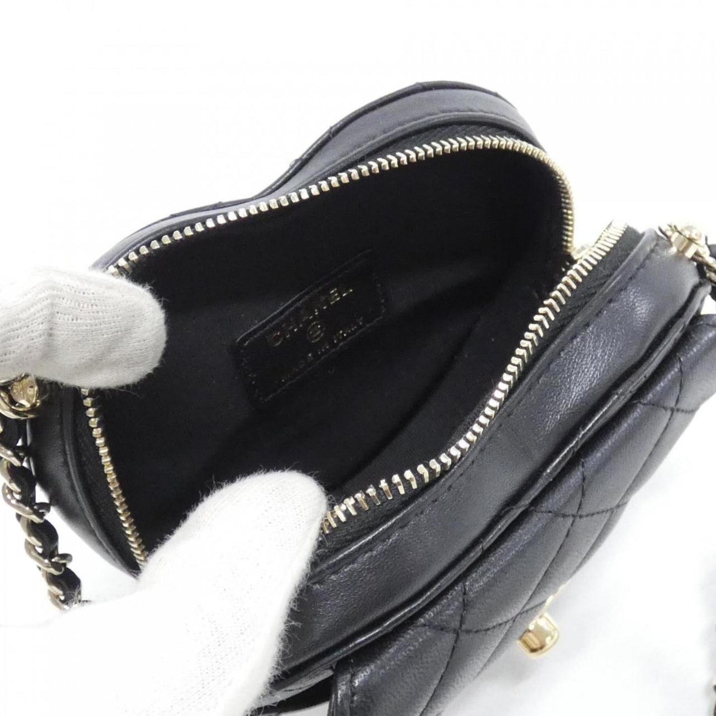 Chanel AP2784 Shoulder Bag