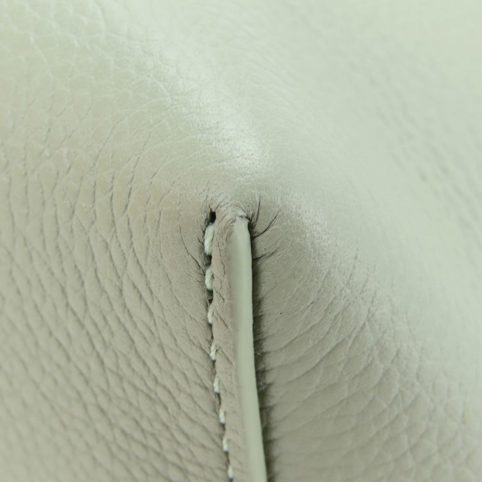 Celine Mini Cabas Anais handbag in light clay and khaki leather. Triomphe shoulder bag for women.