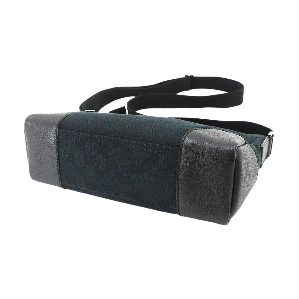 Gucci GG Canvas Shoulder Handbag, Leather, Black, 114273, Silver Hardware — Like New