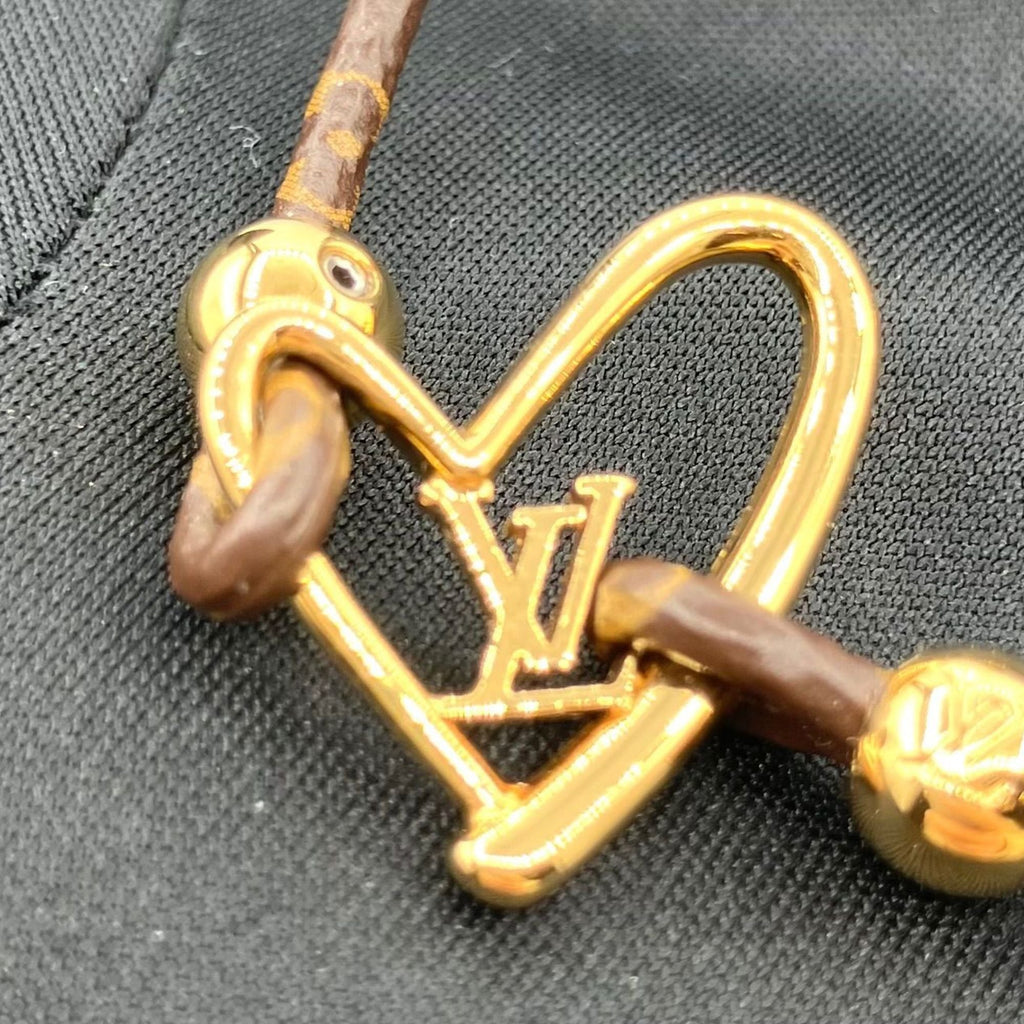 LOUIS VUITTON Monogram Brasserie Fall in Love Bracelet M8024 Louis Vuitton
