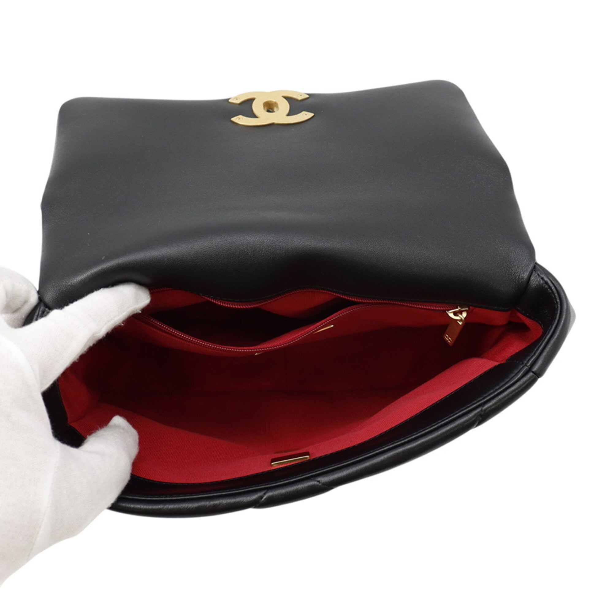 Chanel Chain Shoulder Bag CHANEL19 Matelassé Coco Mark Shiny Lambskin AS1160 CHANEL Black 19 Handbag Women's — Like New