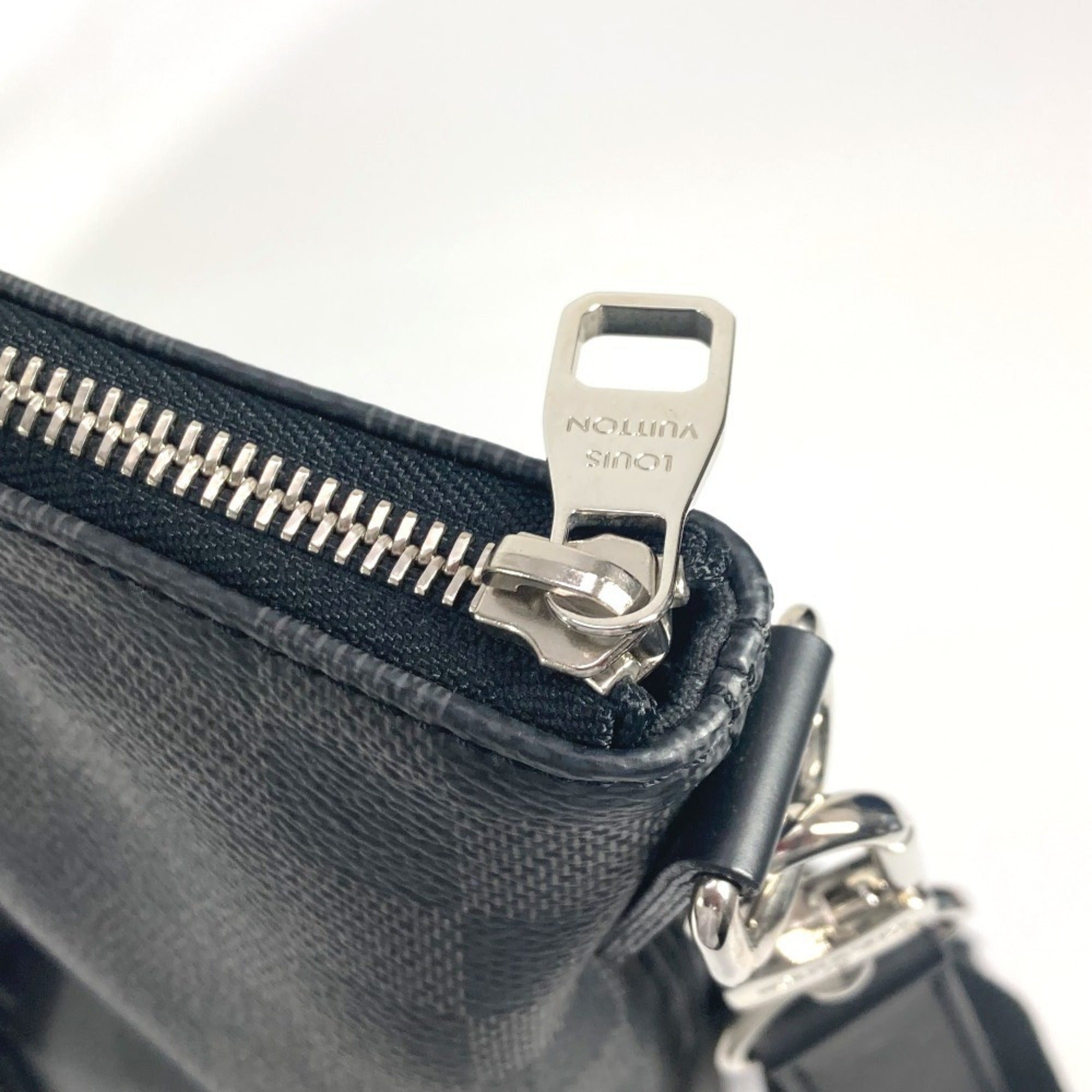 LOUIS VUITTON N41456 Damier Graphite Skyline Crossbody Bag Tote 2WAY Shoulder Canvas Men's Women's Black — Like New