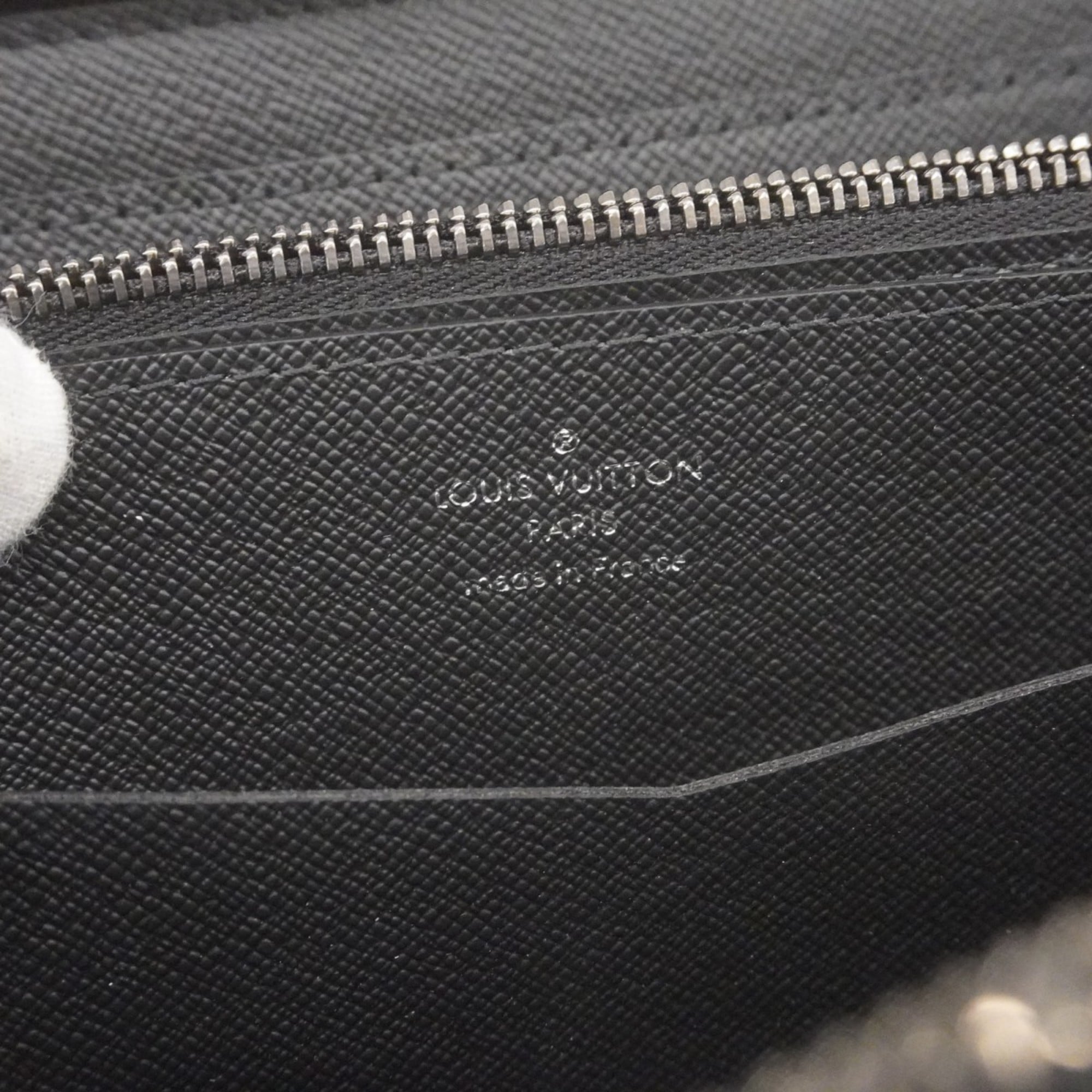 Louis Vuitton Monogram Eclipse Zippy XL Long Wallet M61698 Black Men's