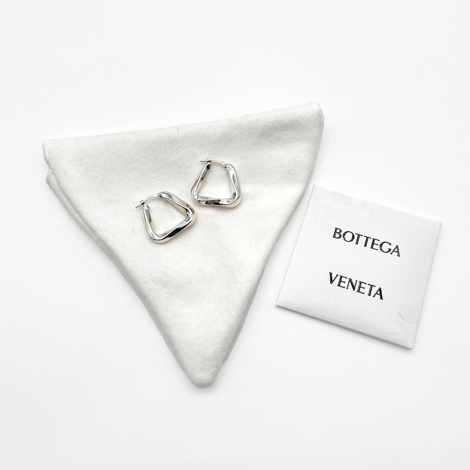 BOTTEGA VENETA Essential Twist Triangle Hoop Earrings, SV925 Silver, Men's & Women's — Like New