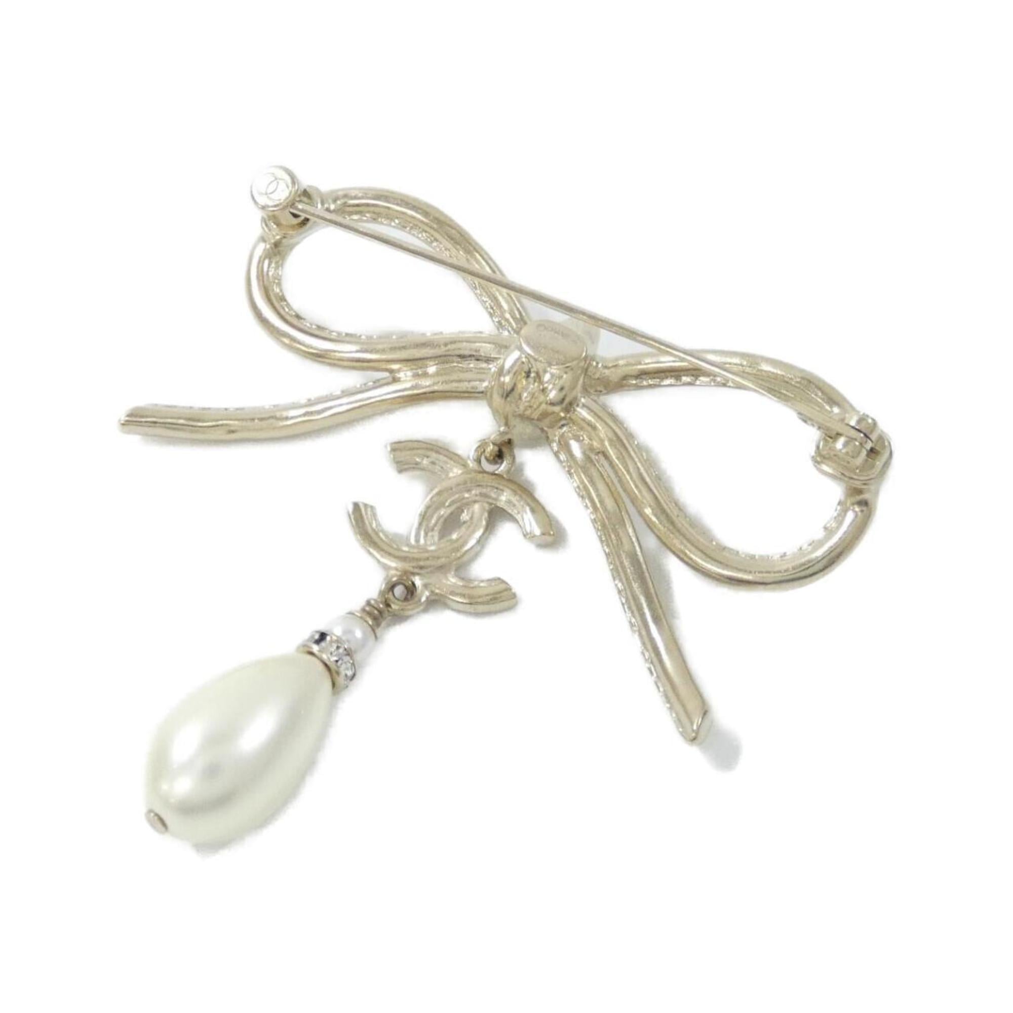 Chanel AB8392 Brooch