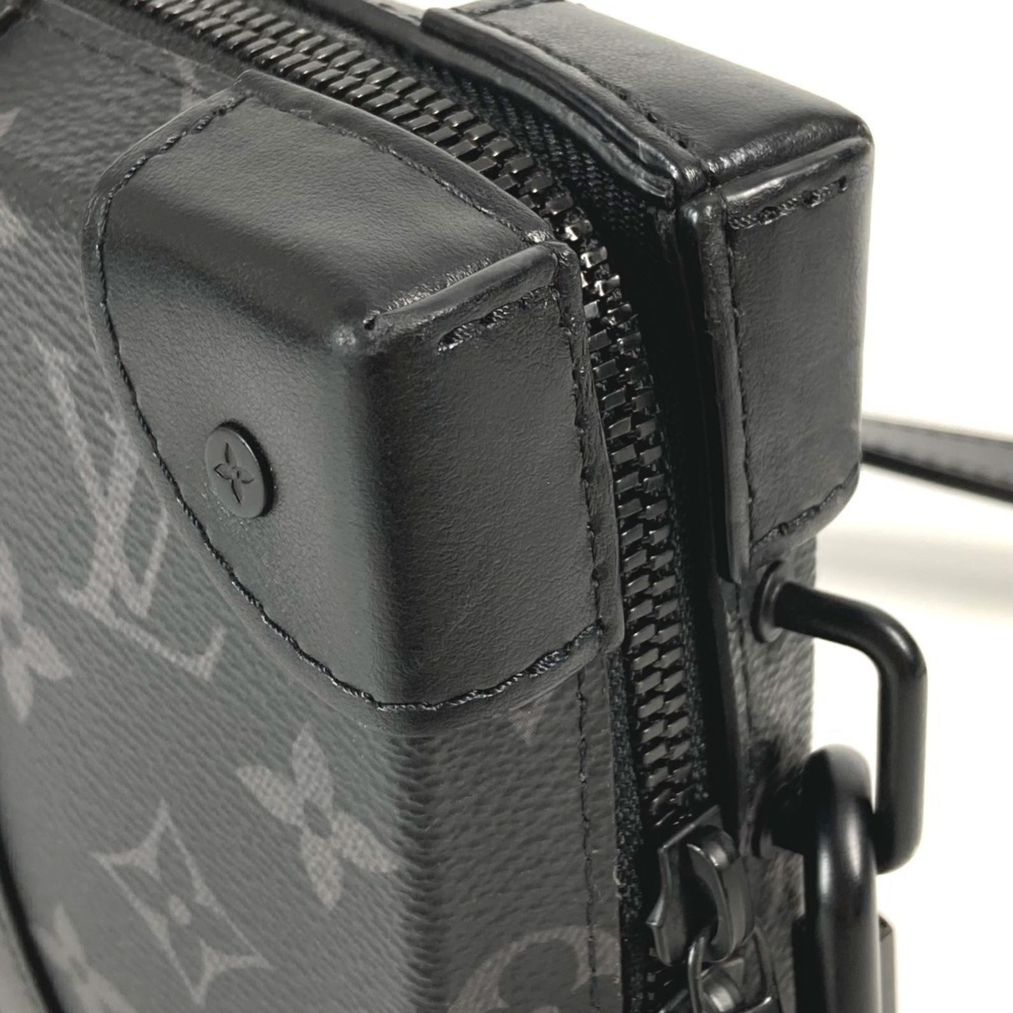 LOUIS VUITTON M69838 Monogram Eclipse Soft Trunk Wallet, Pochette, Long Clutch Bag, Shoulder Canvas, Unisex, Black